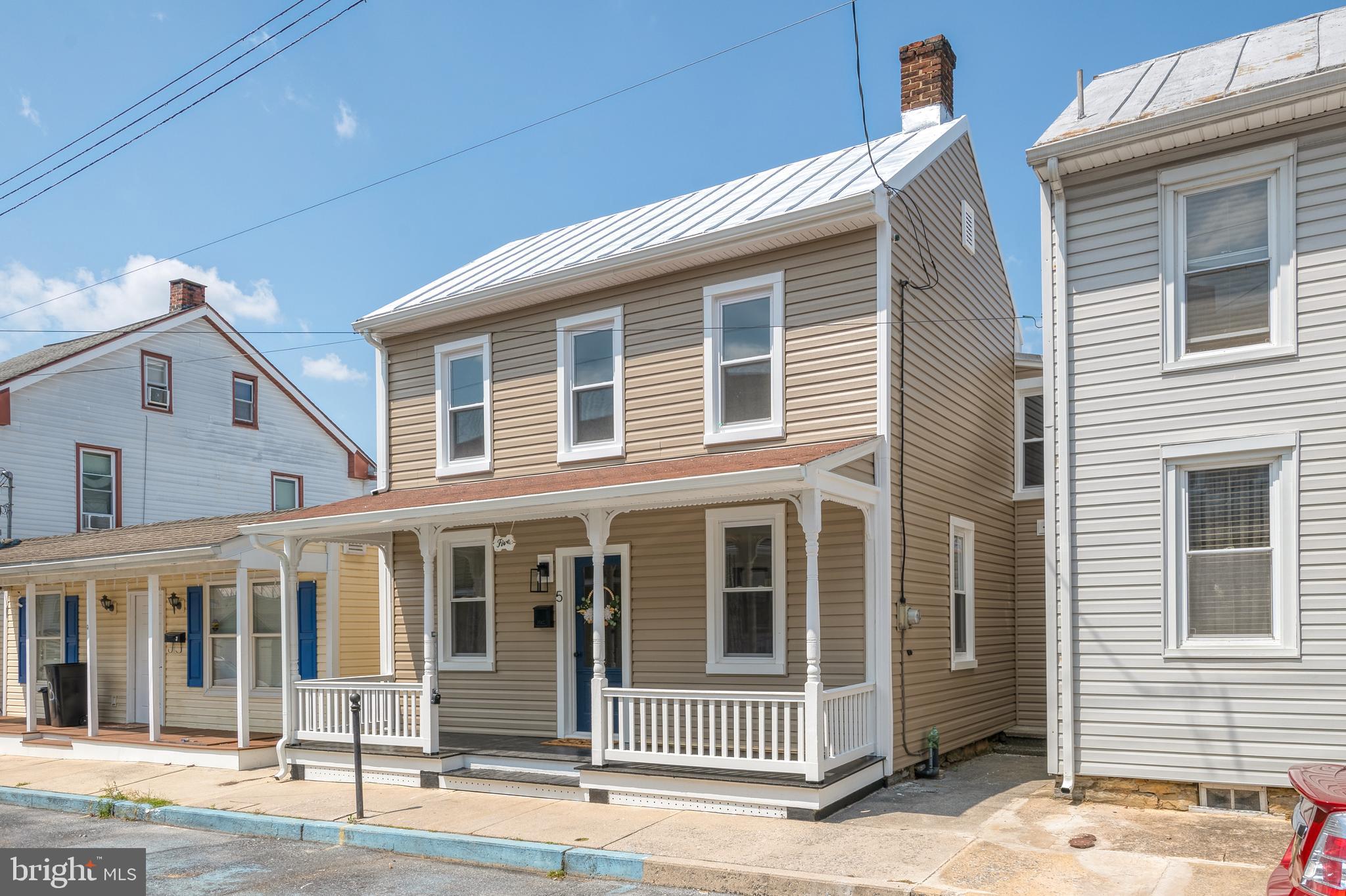 SOUTH LEBANON - Residential