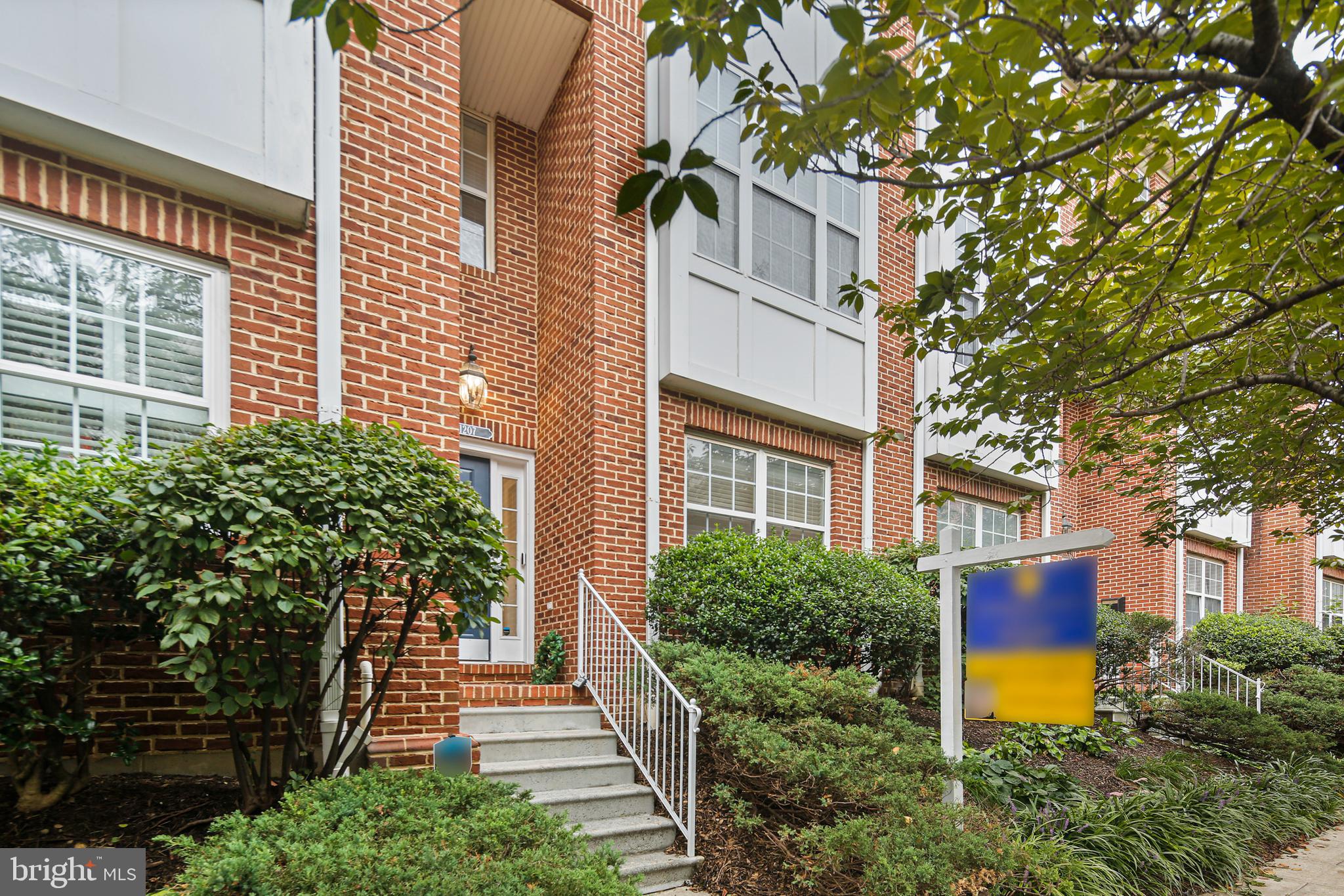 CANTON GABLES - Residential