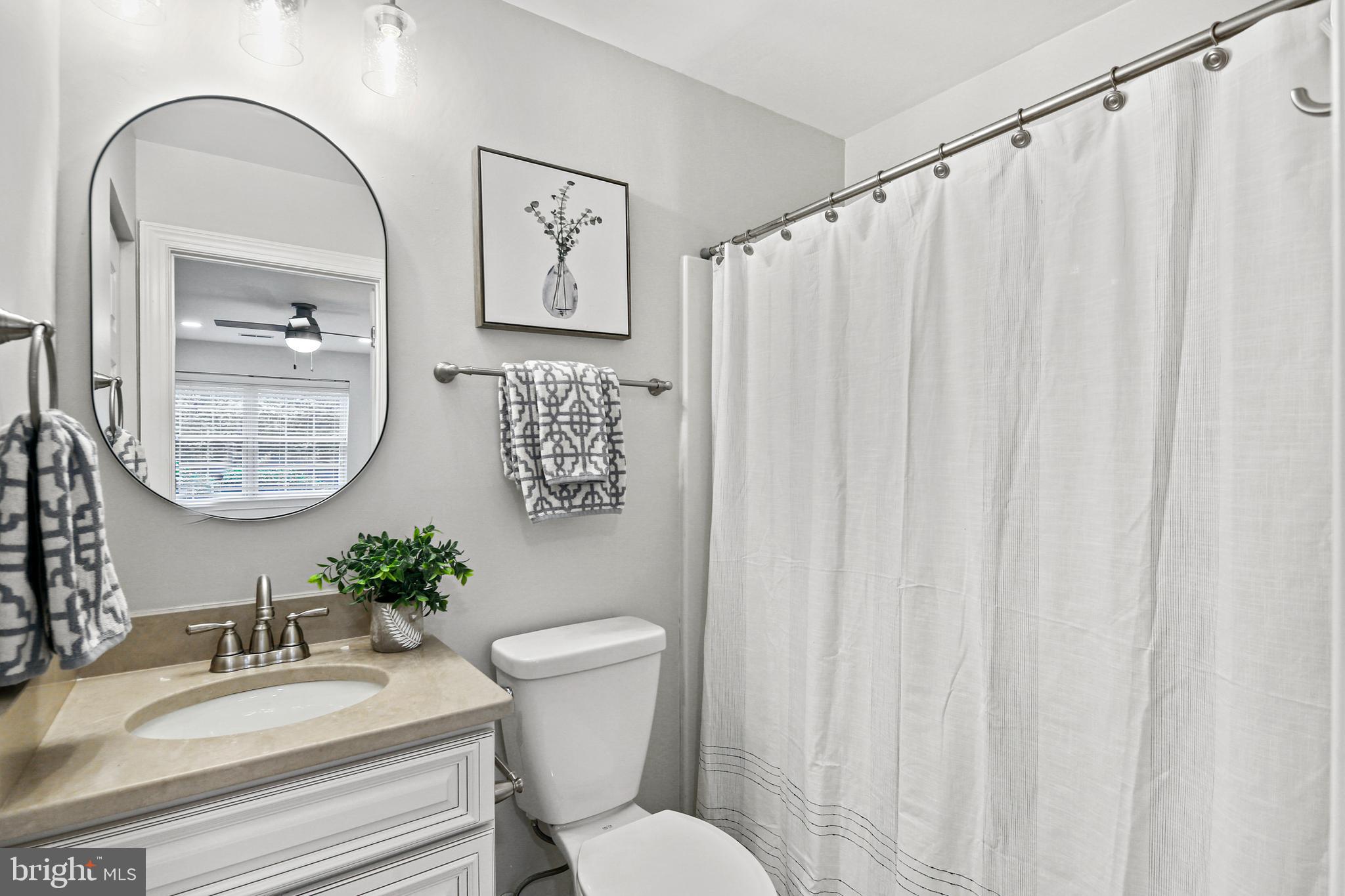 CANTON GABLES - Residential