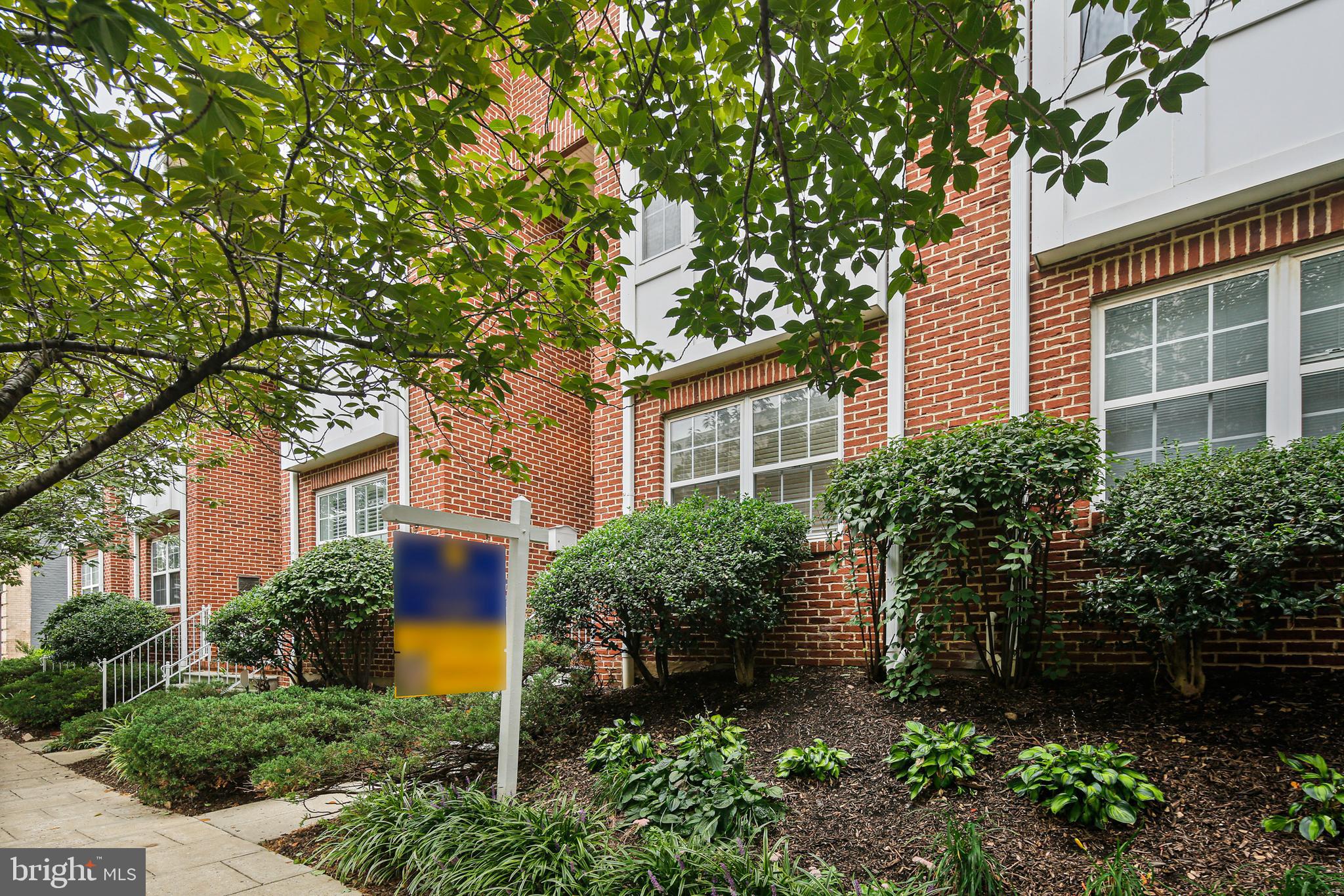 CANTON GABLES - Residential