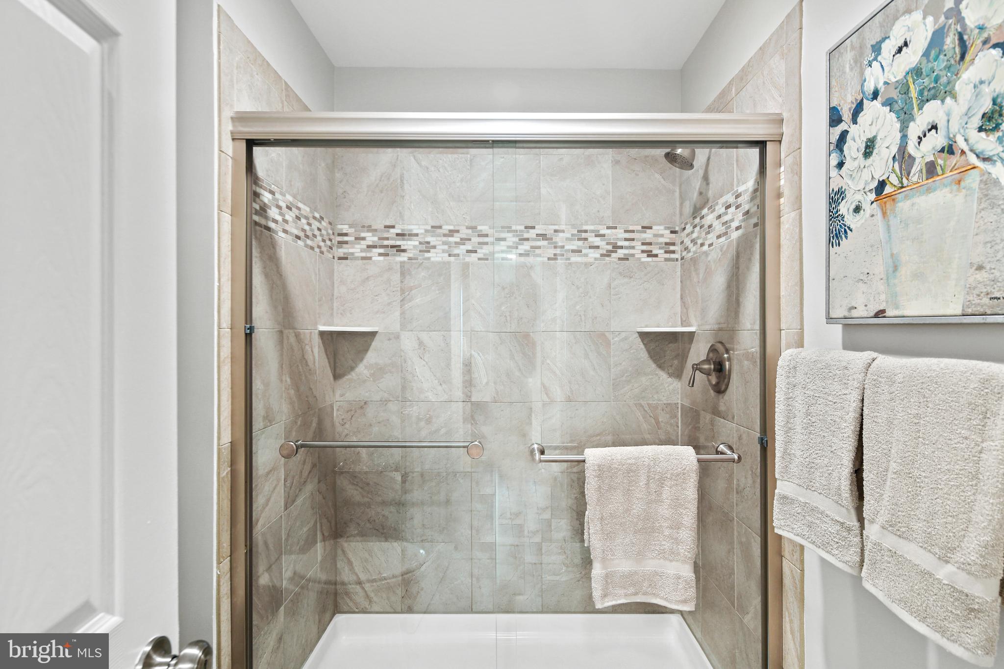 CANTON GABLES - Residential