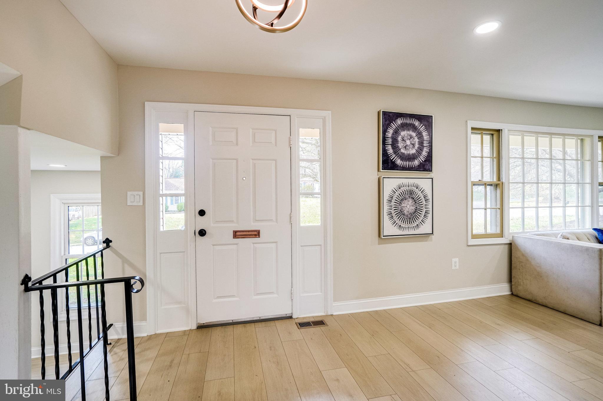 QUINCE ORCHARD KNOLLS - Residential