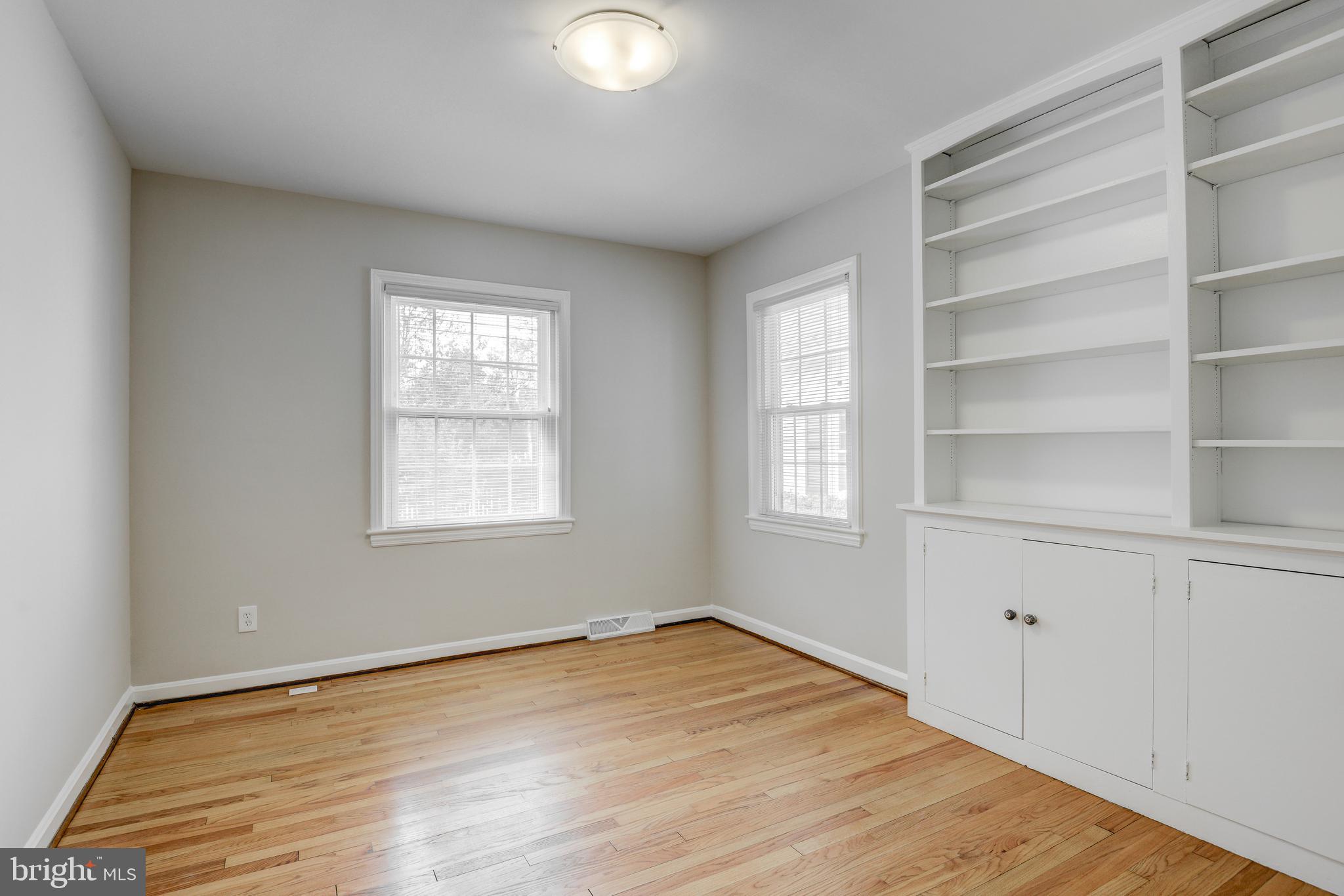 BRADLEY HILLS - Residential Lease