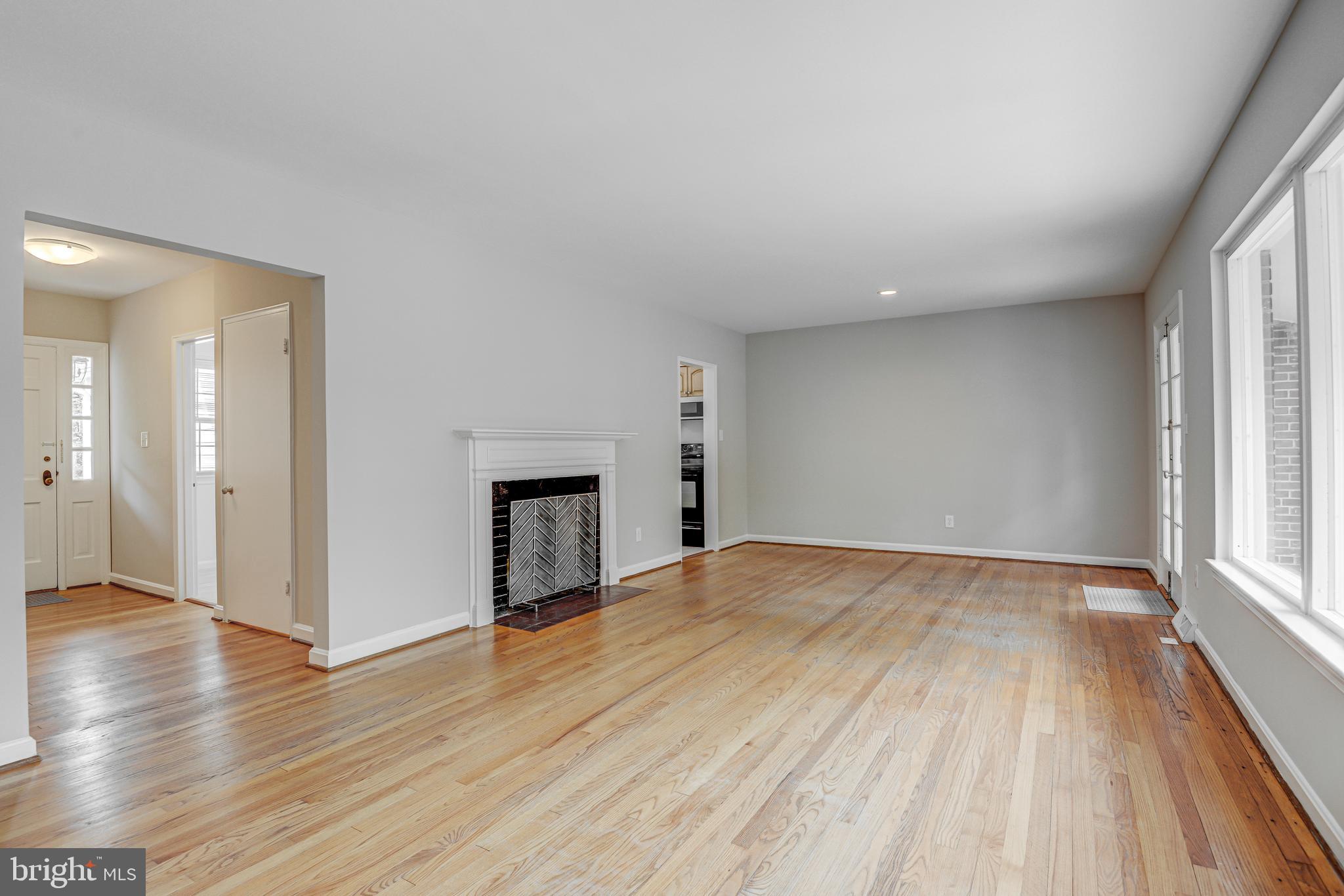 BRADLEY HILLS - Residential Lease