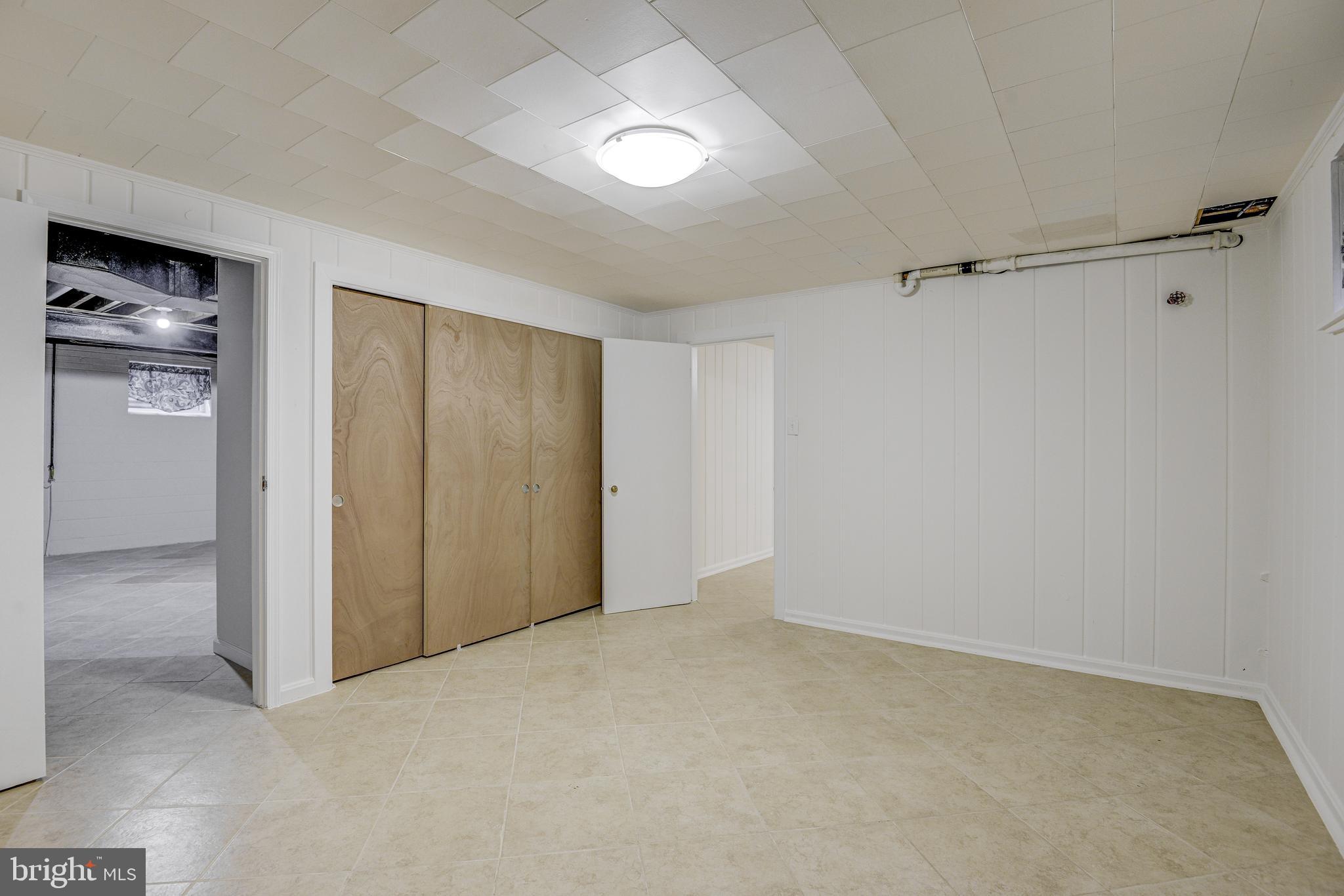 BRADLEY HILLS - Residential Lease