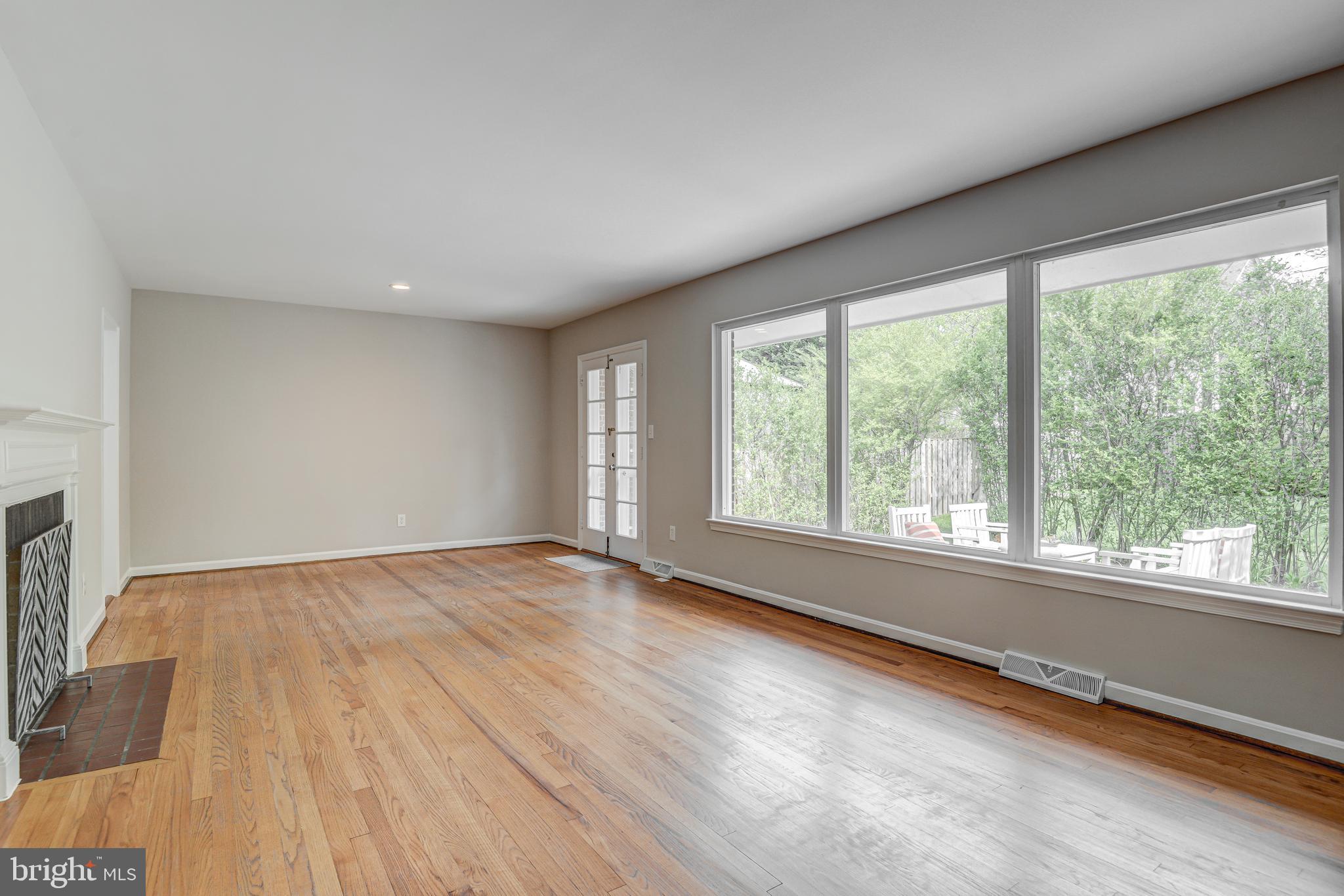 BRADLEY HILLS - Residential Lease