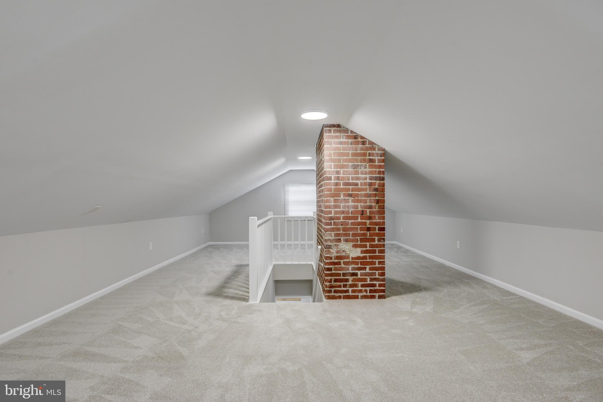 BRADLEY HILLS - Residential Lease