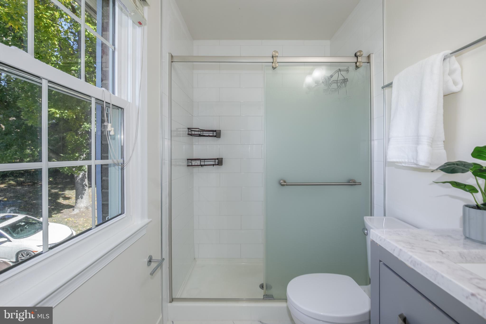 SEVEN OAKS - Residential