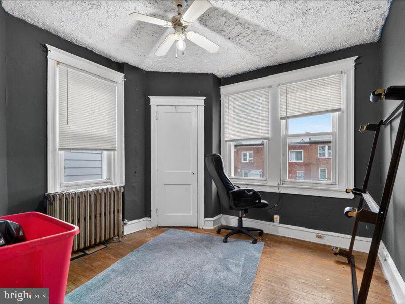 WEST OAK LANE - Residential