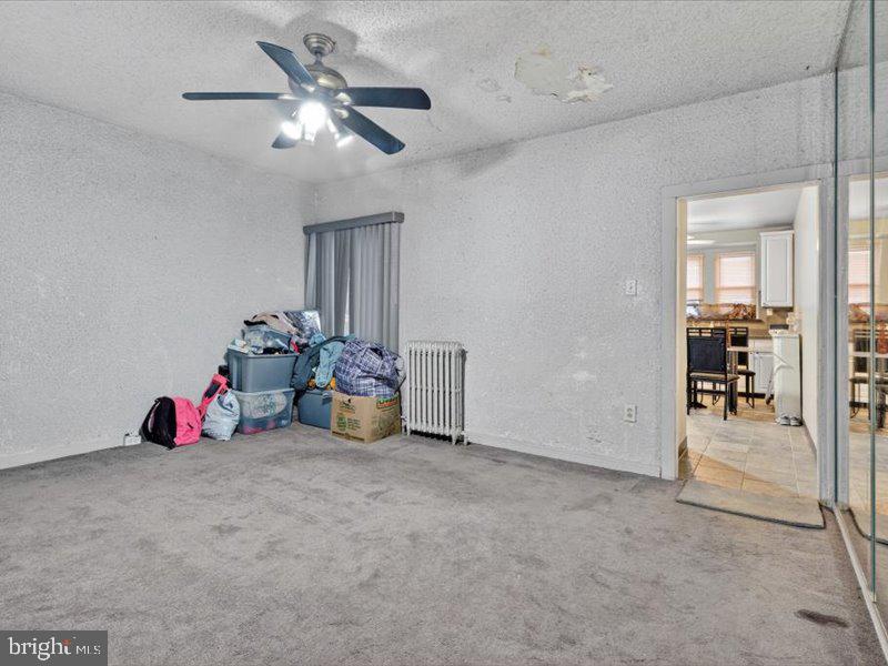 WEST OAK LANE - Residential