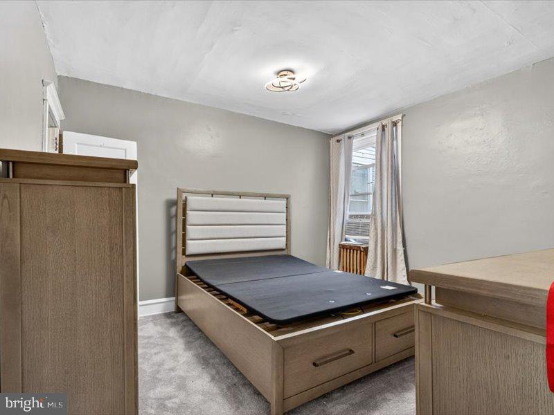 WEST OAK LANE - Residential