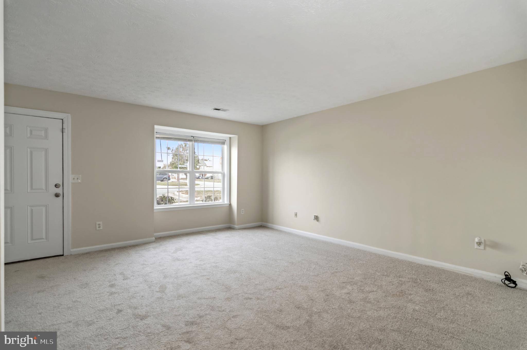 COVENTRY CREEK - Residential Lease