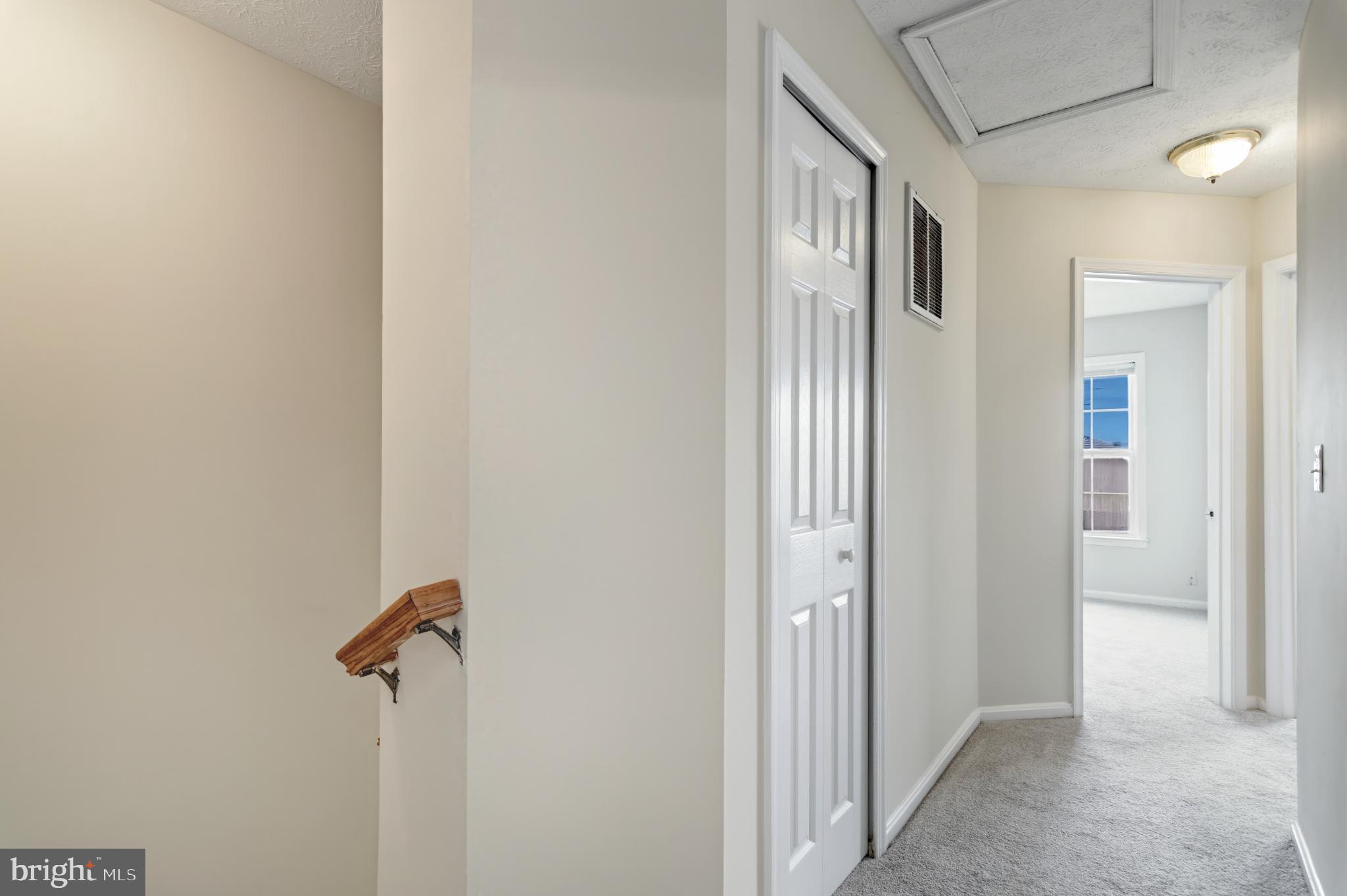 COVENTRY CREEK - Residential Lease