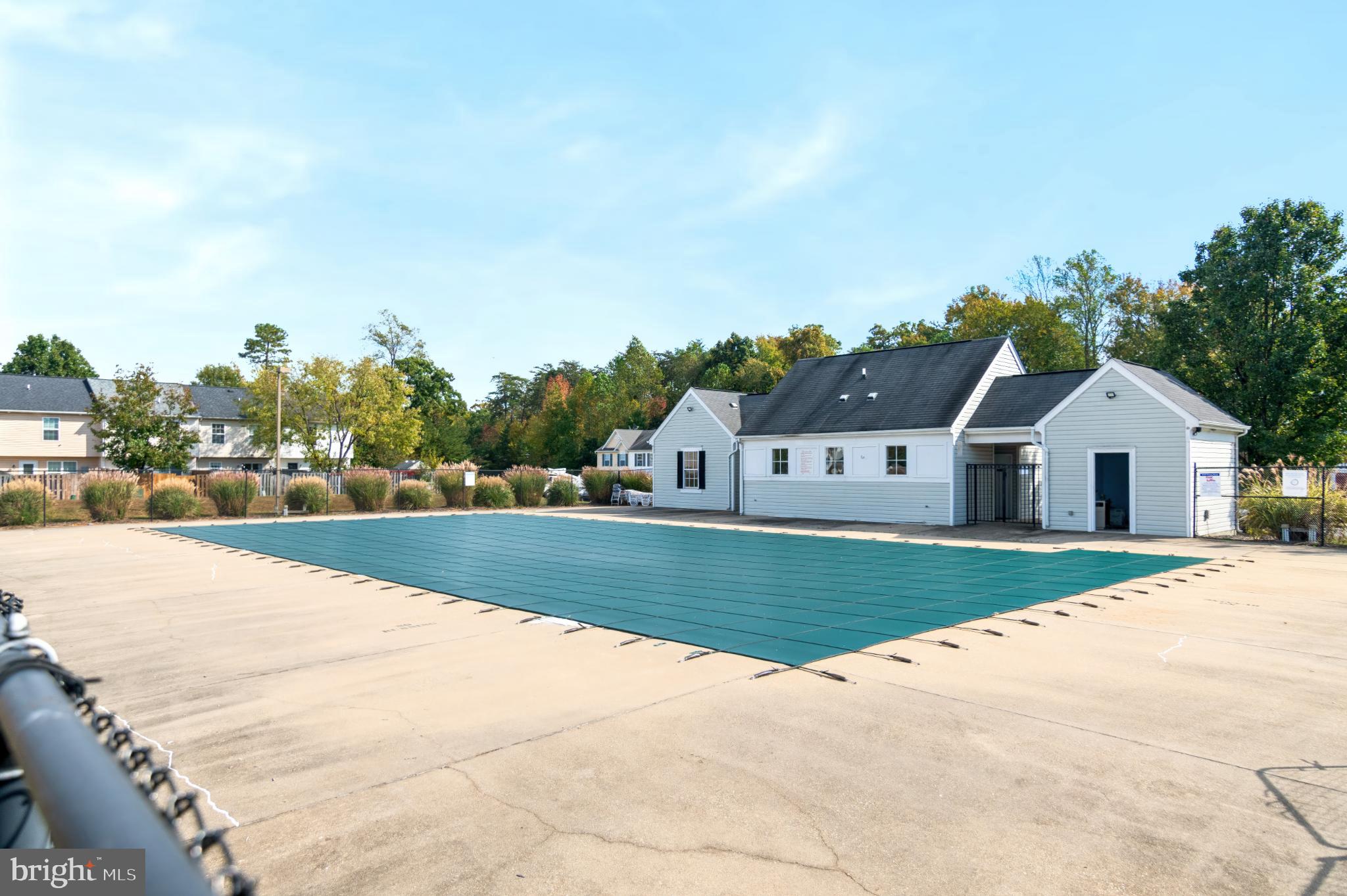 COVENTRY CREEK - Residential Lease