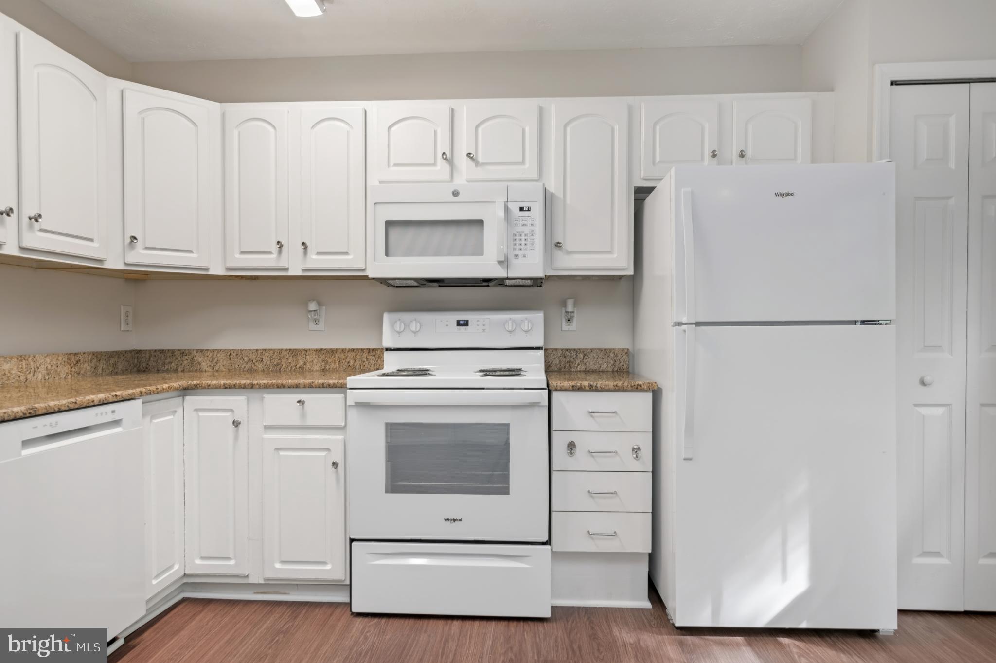 COVENTRY CREEK - Residential Lease