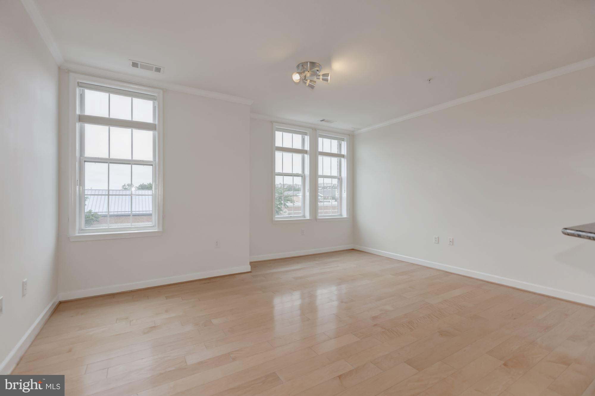 CAMERON STATION - Residential Lease