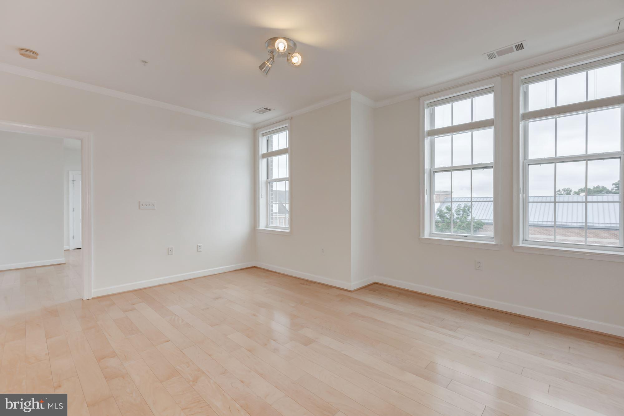 CAMERON STATION - Residential Lease