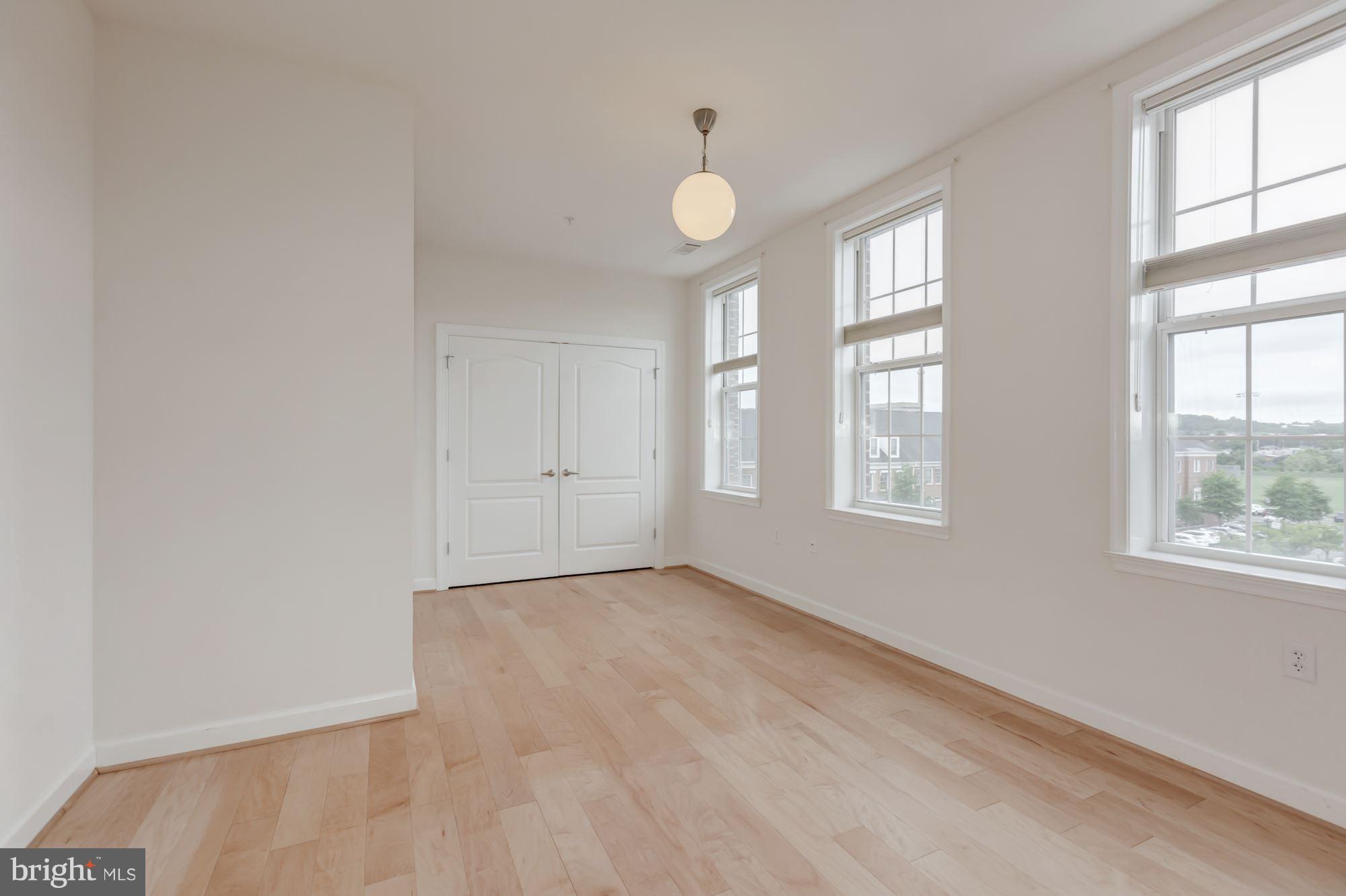 CAMERON STATION - Residential Lease