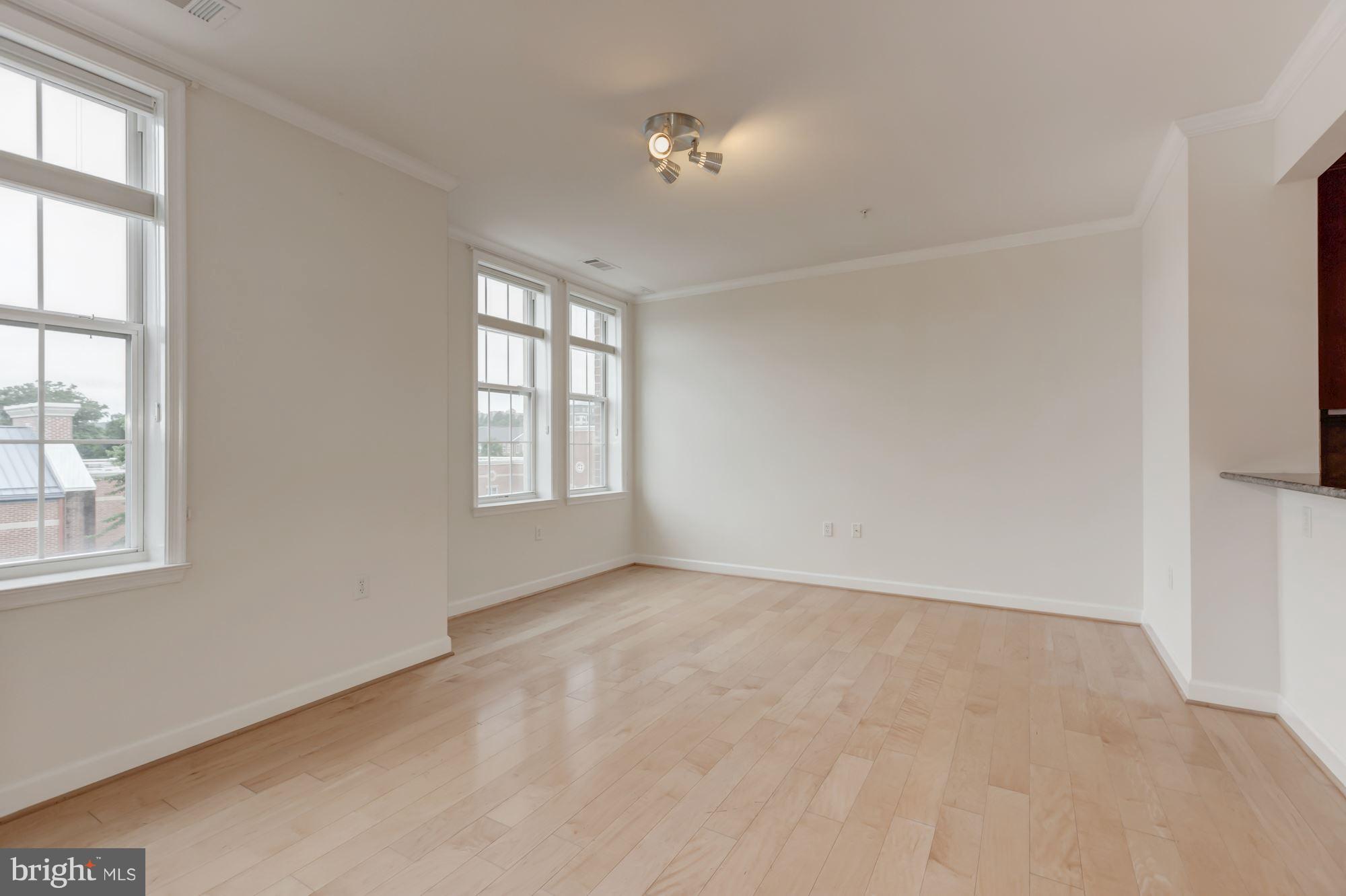 CAMERON STATION - Residential Lease