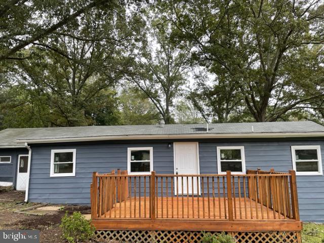 BREEZY KNOLLS - Residential