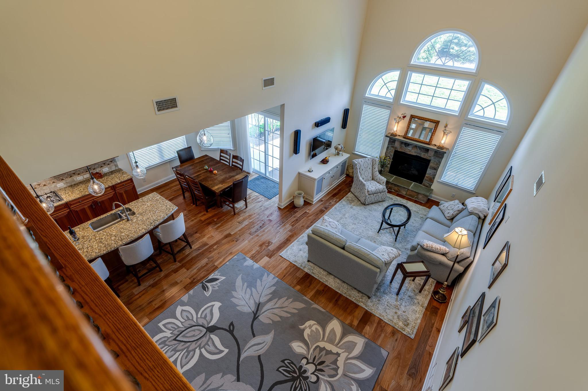 FOUR SEASONS AT RAPHO - Residential