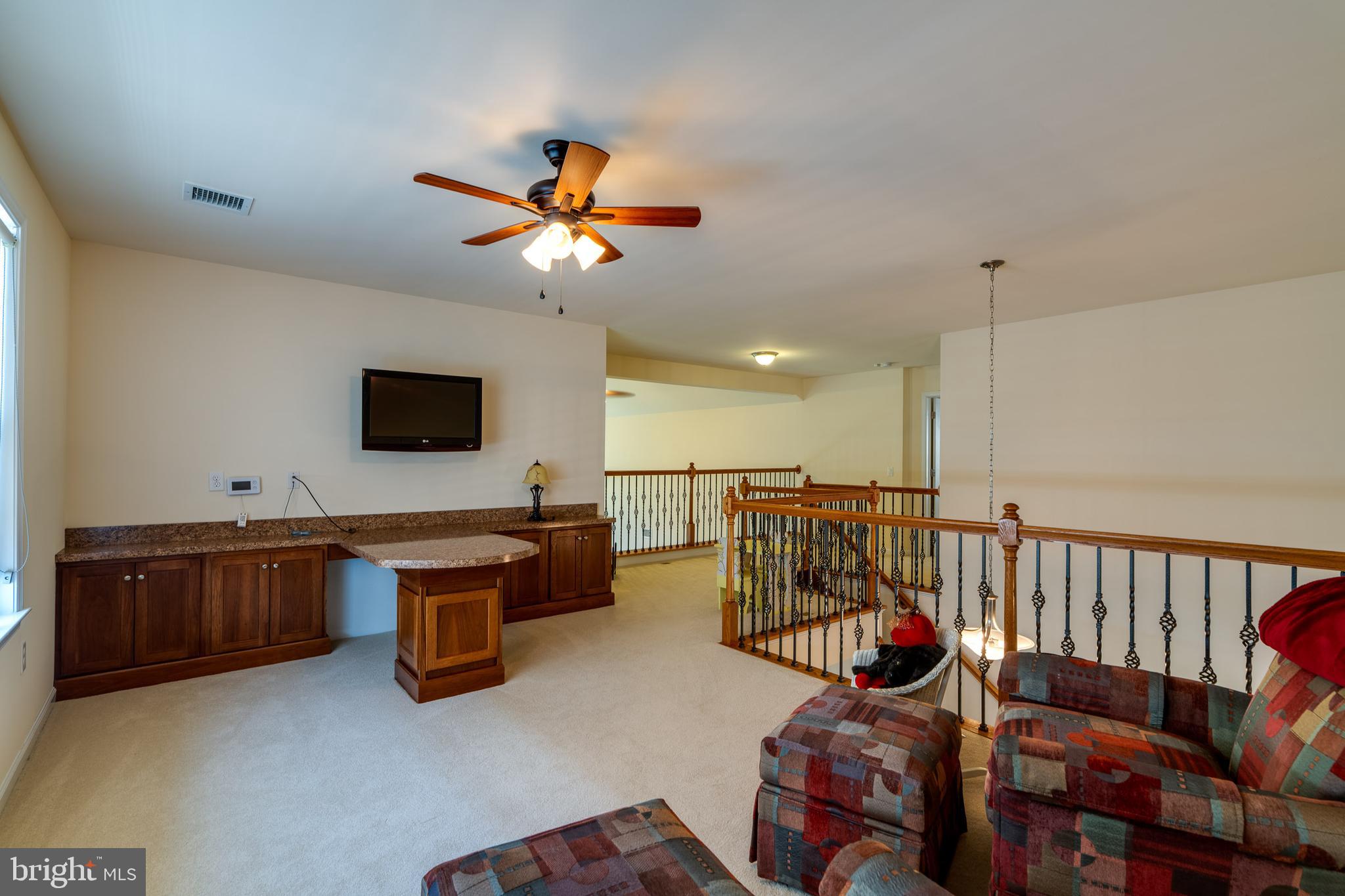 FOUR SEASONS AT RAPHO - Residential