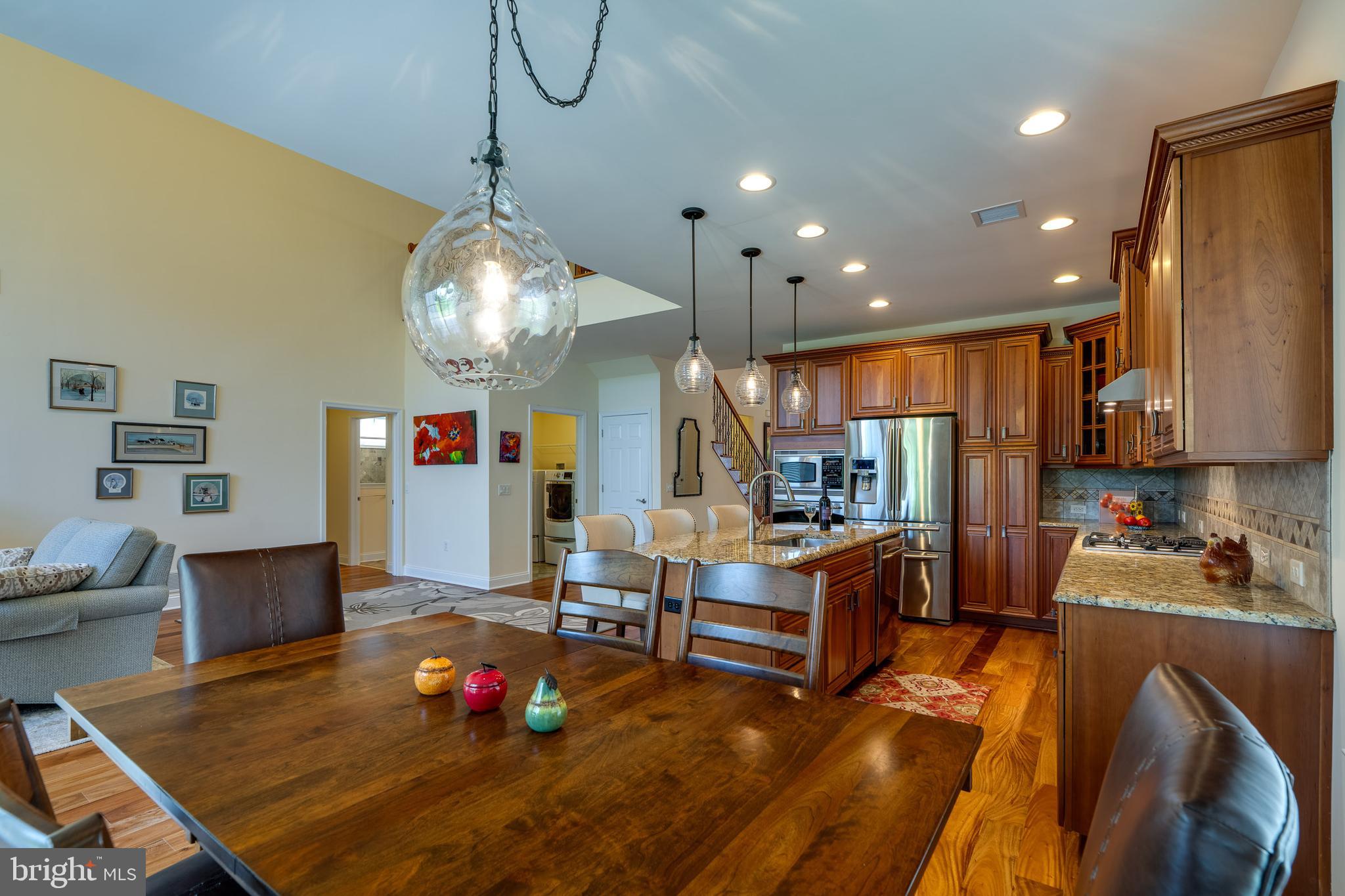 FOUR SEASONS AT RAPHO - Residential