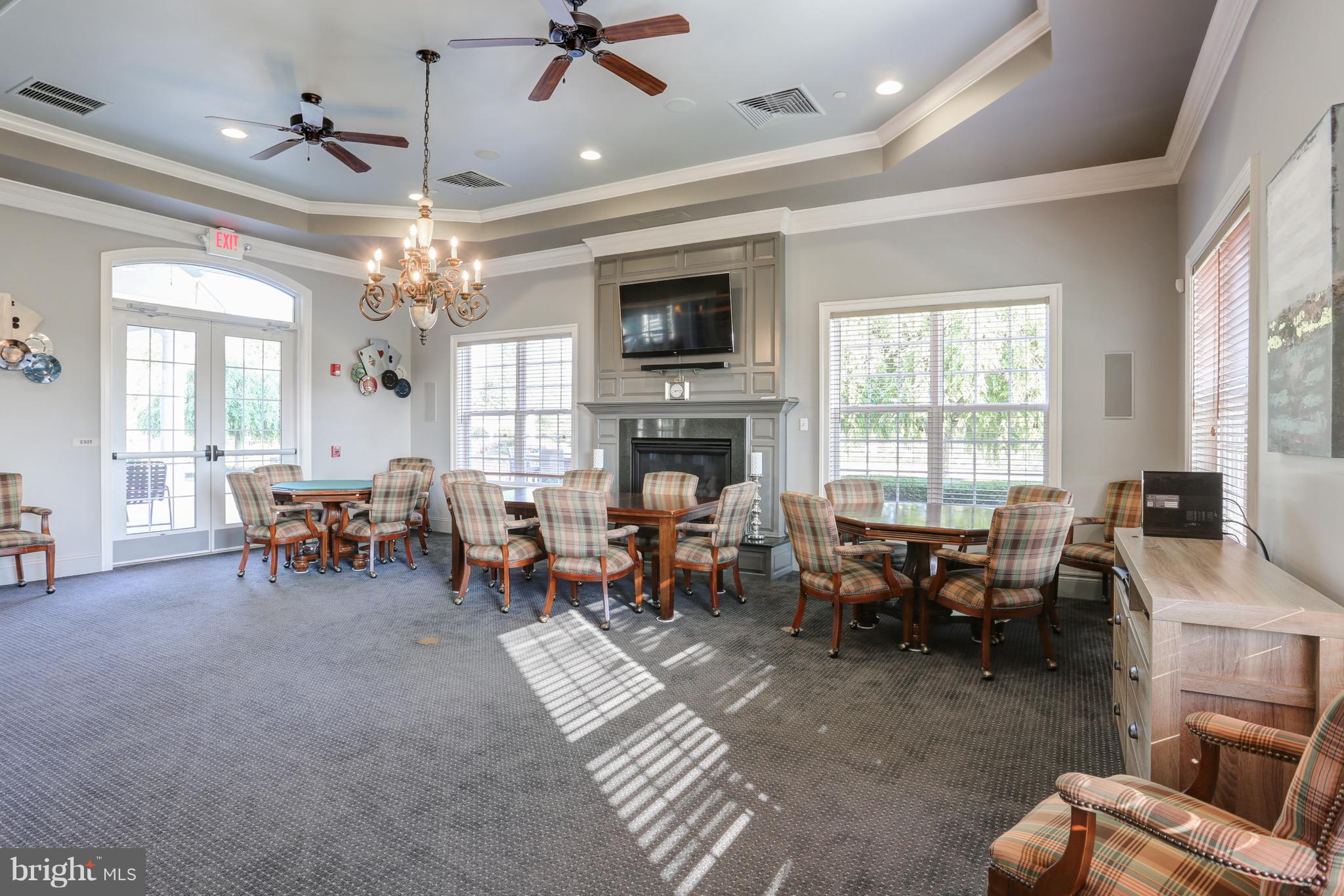 FOUR SEASONS AT RAPHO - Residential