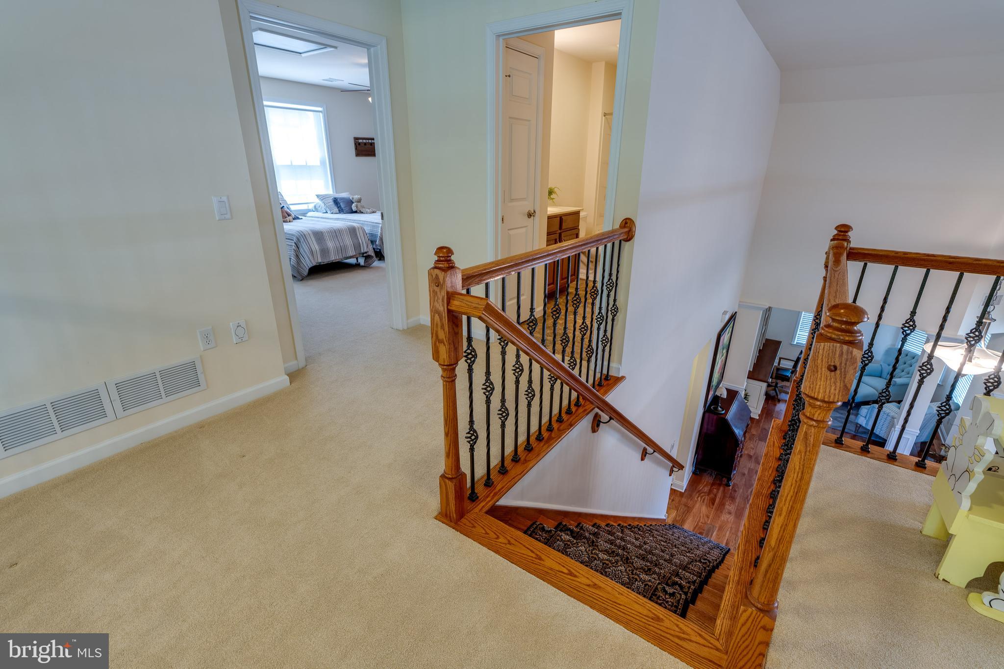 FOUR SEASONS AT RAPHO - Residential