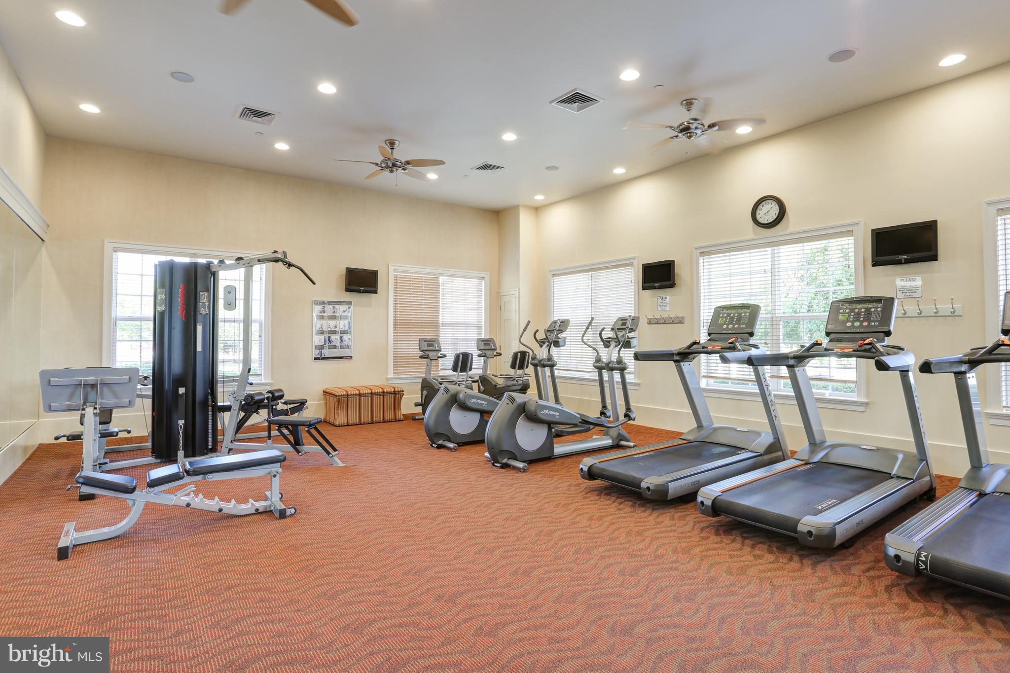 FOUR SEASONS AT RAPHO - Residential