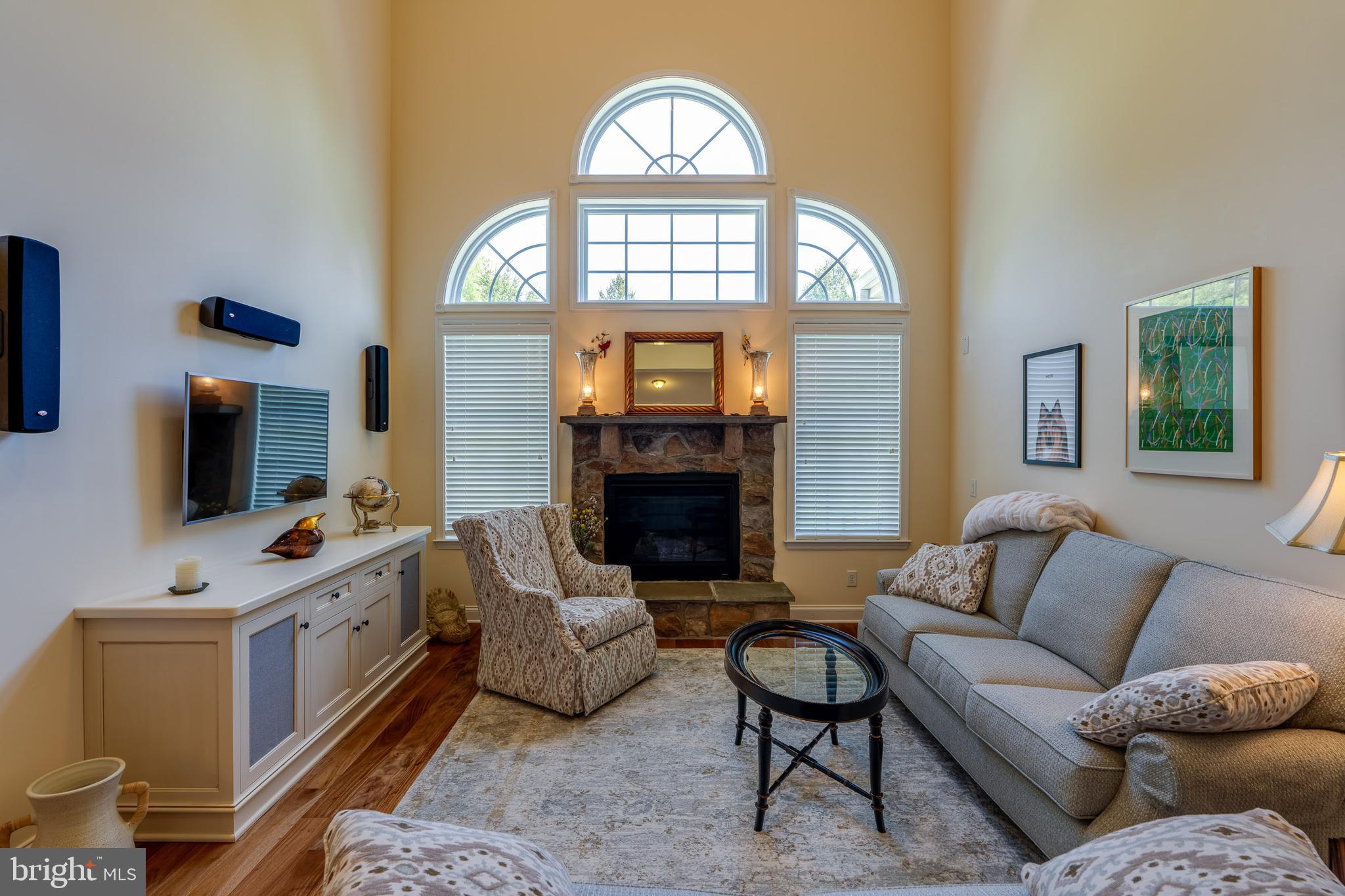 FOUR SEASONS AT RAPHO - Residential