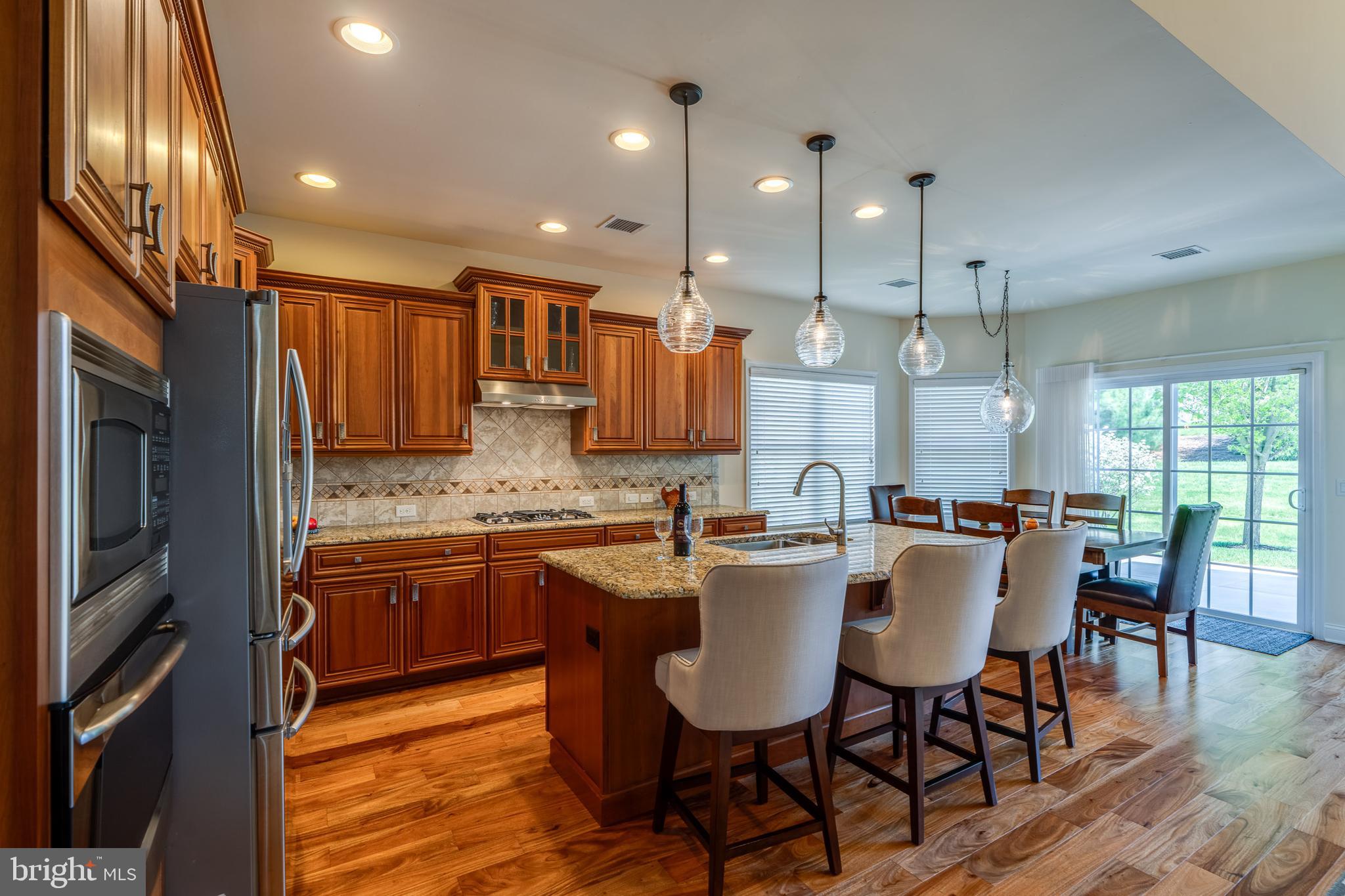 FOUR SEASONS AT RAPHO - Residential