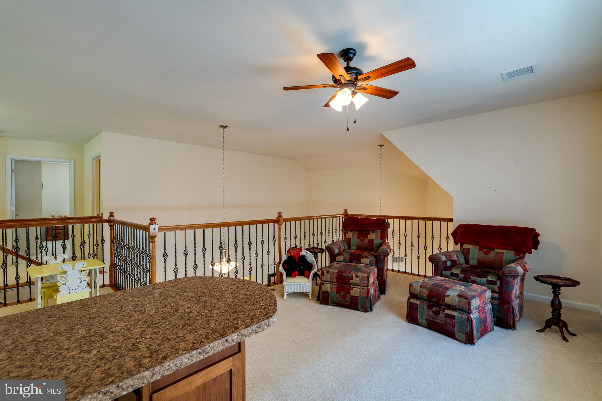 FOUR SEASONS AT RAPHO - Residential