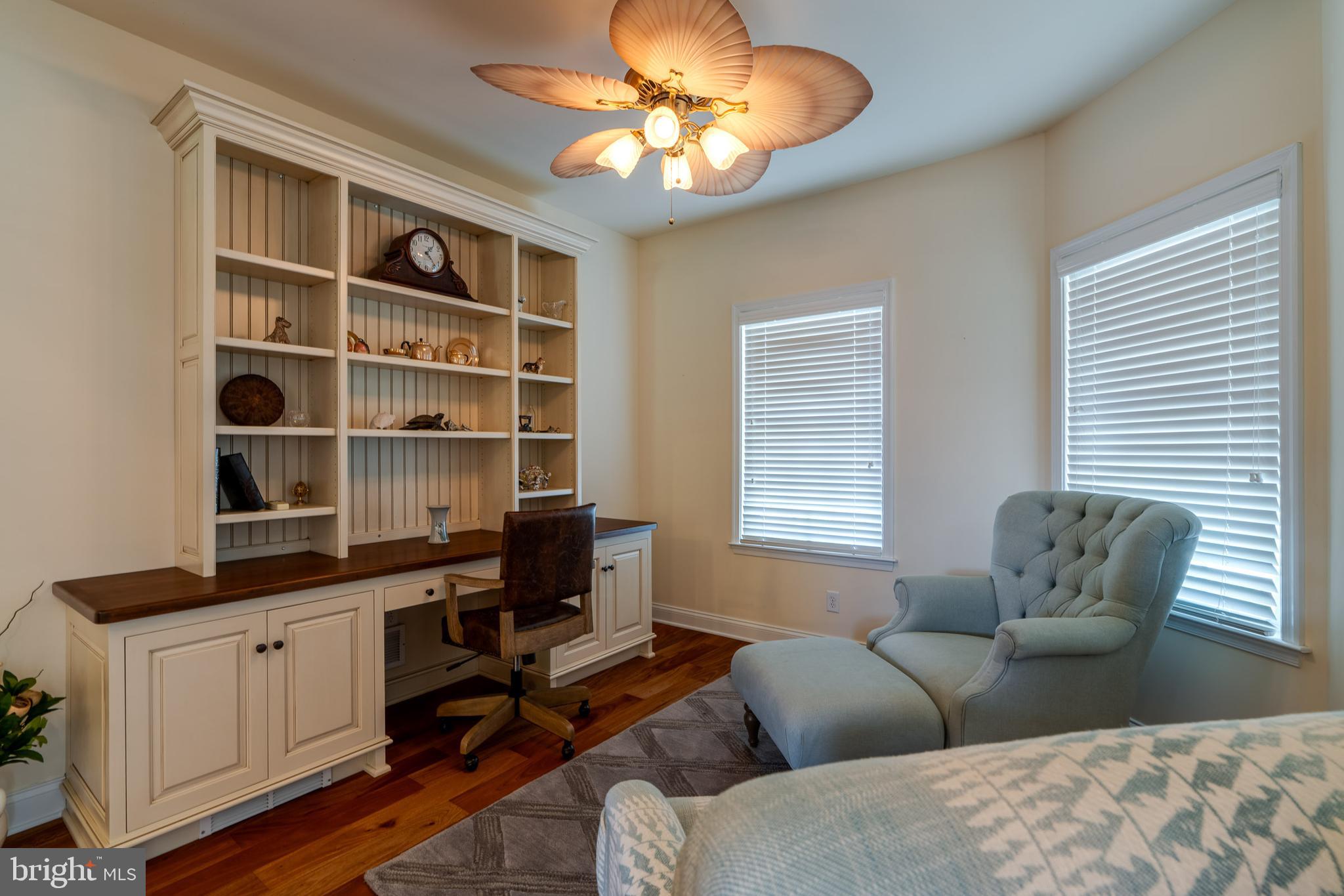 FOUR SEASONS AT RAPHO - Residential