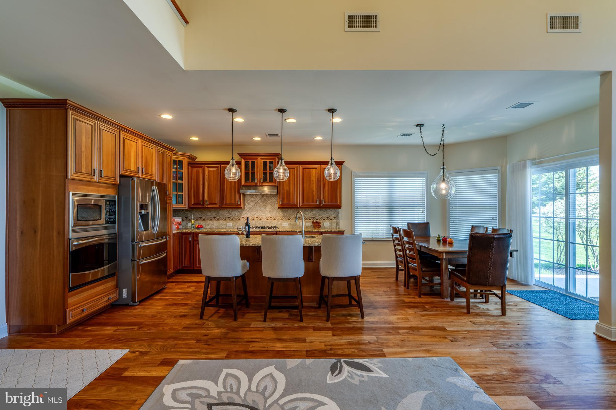 FOUR SEASONS AT RAPHO - Residential