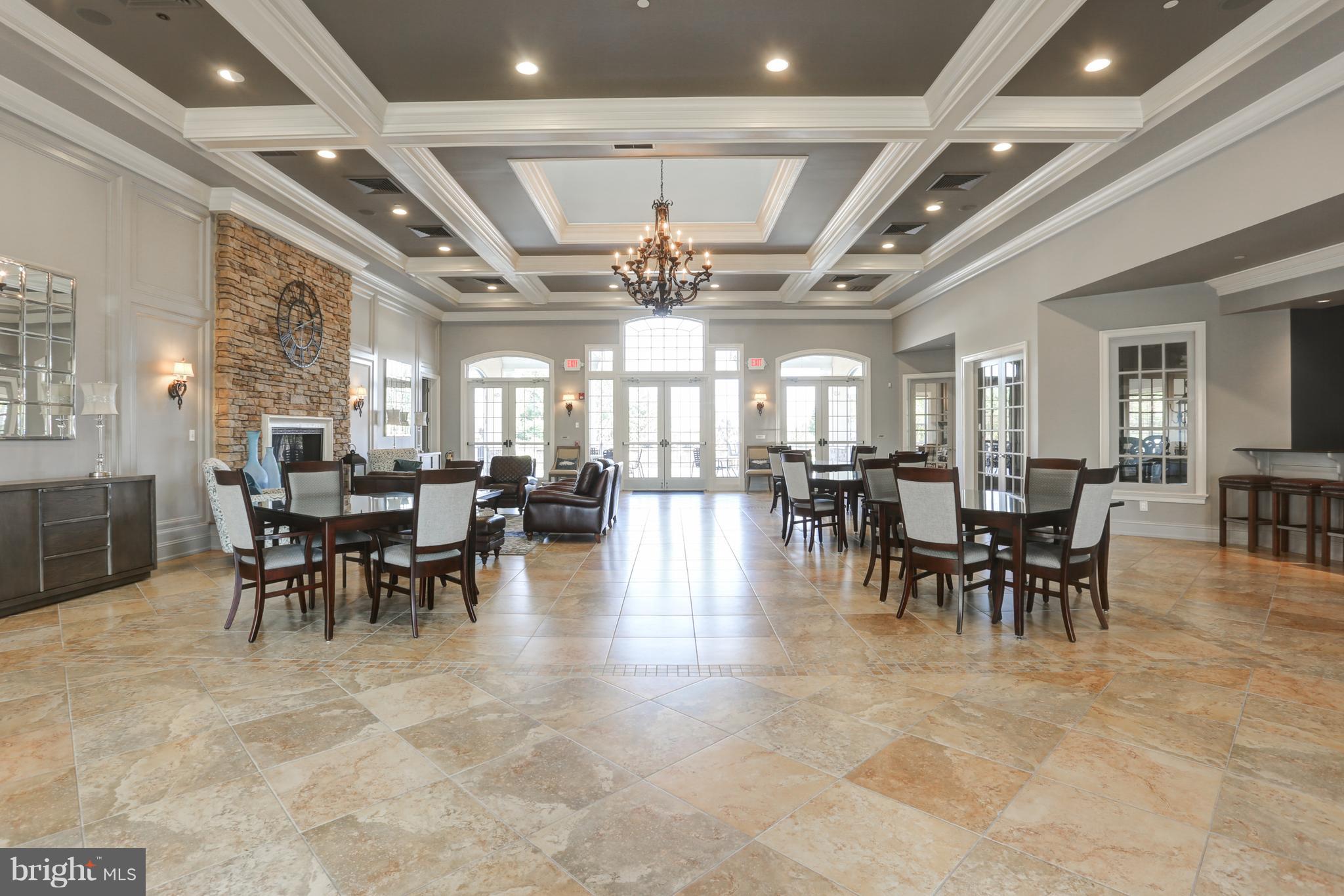 FOUR SEASONS AT RAPHO - Residential