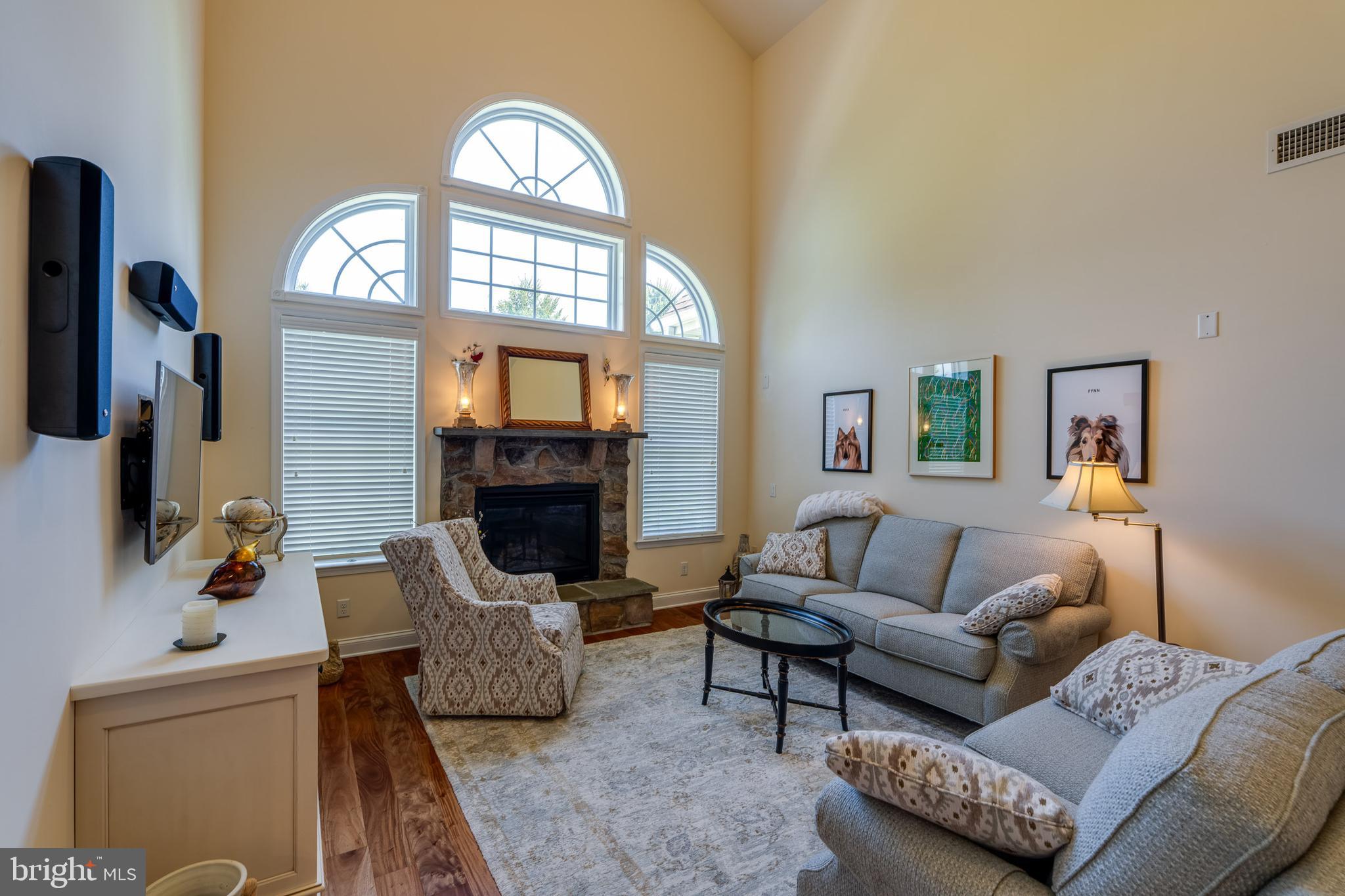 FOUR SEASONS AT RAPHO - Residential