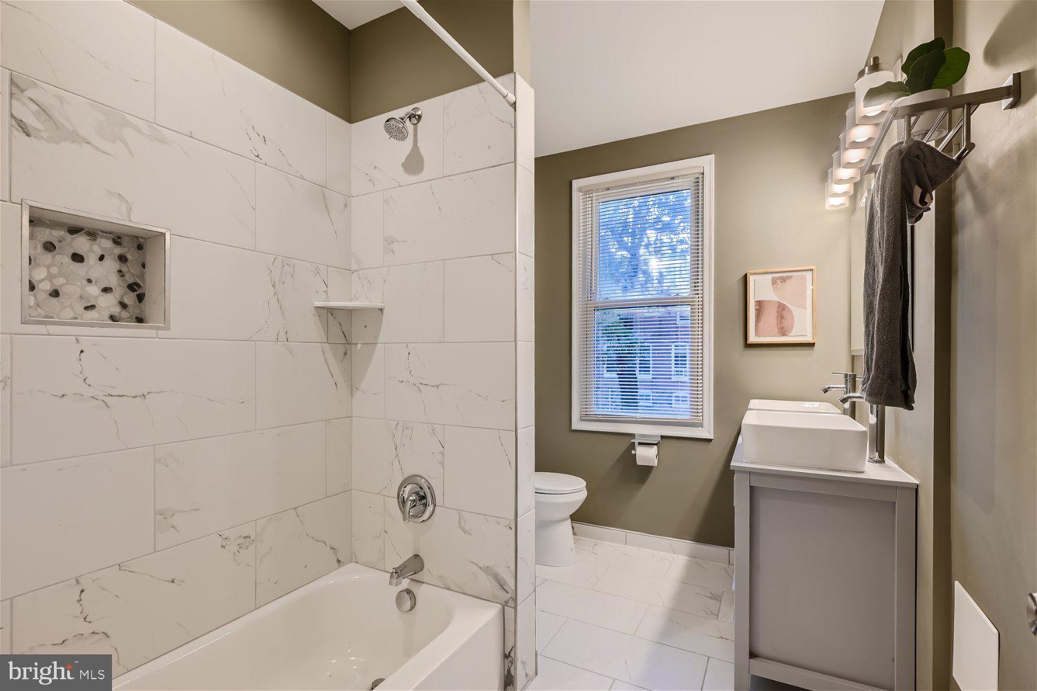 PEN LUCY - Residential