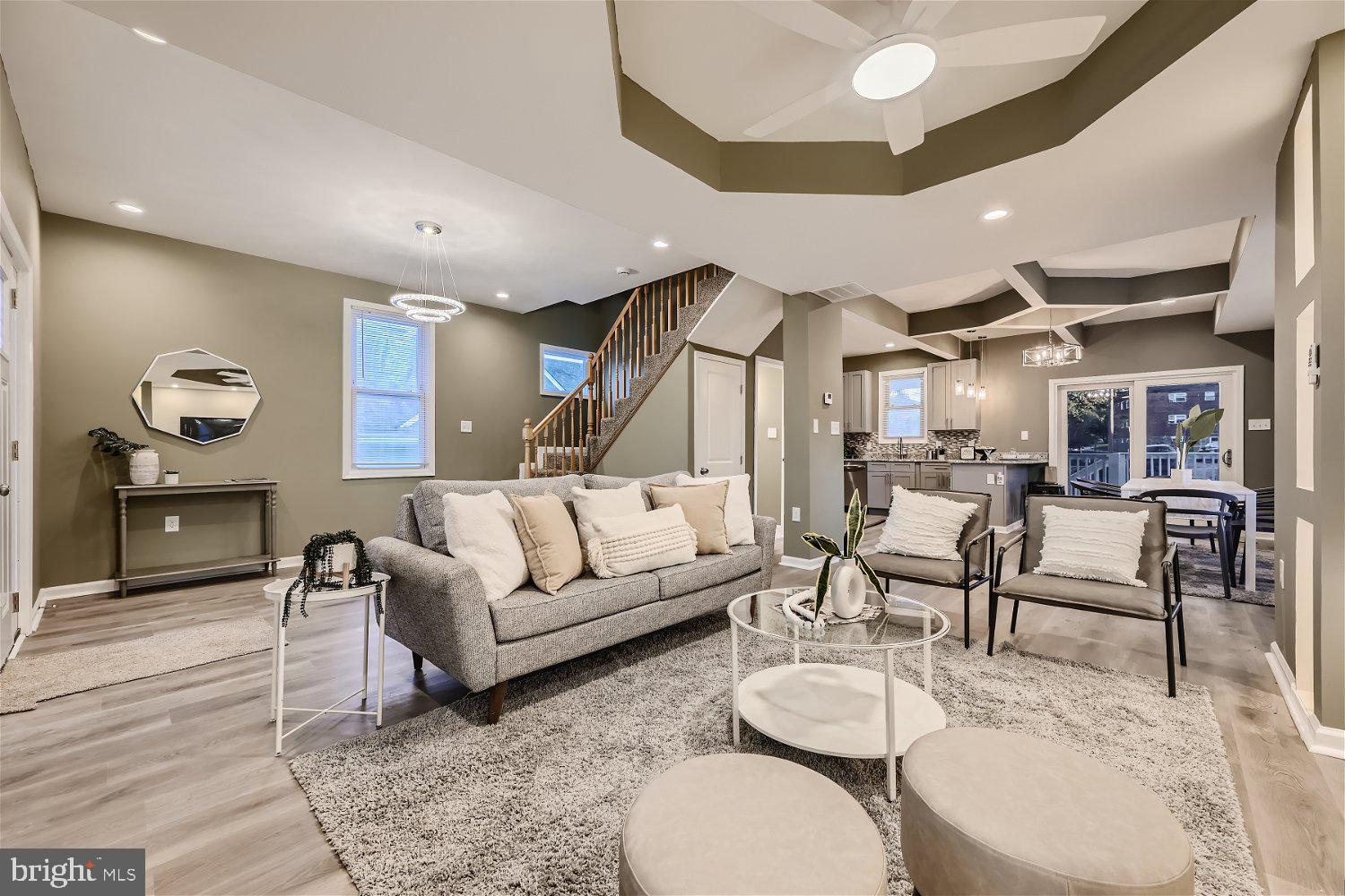 PEN LUCY - Residential