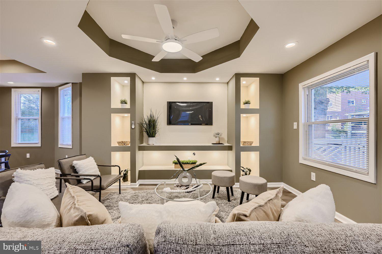 PEN LUCY - Residential