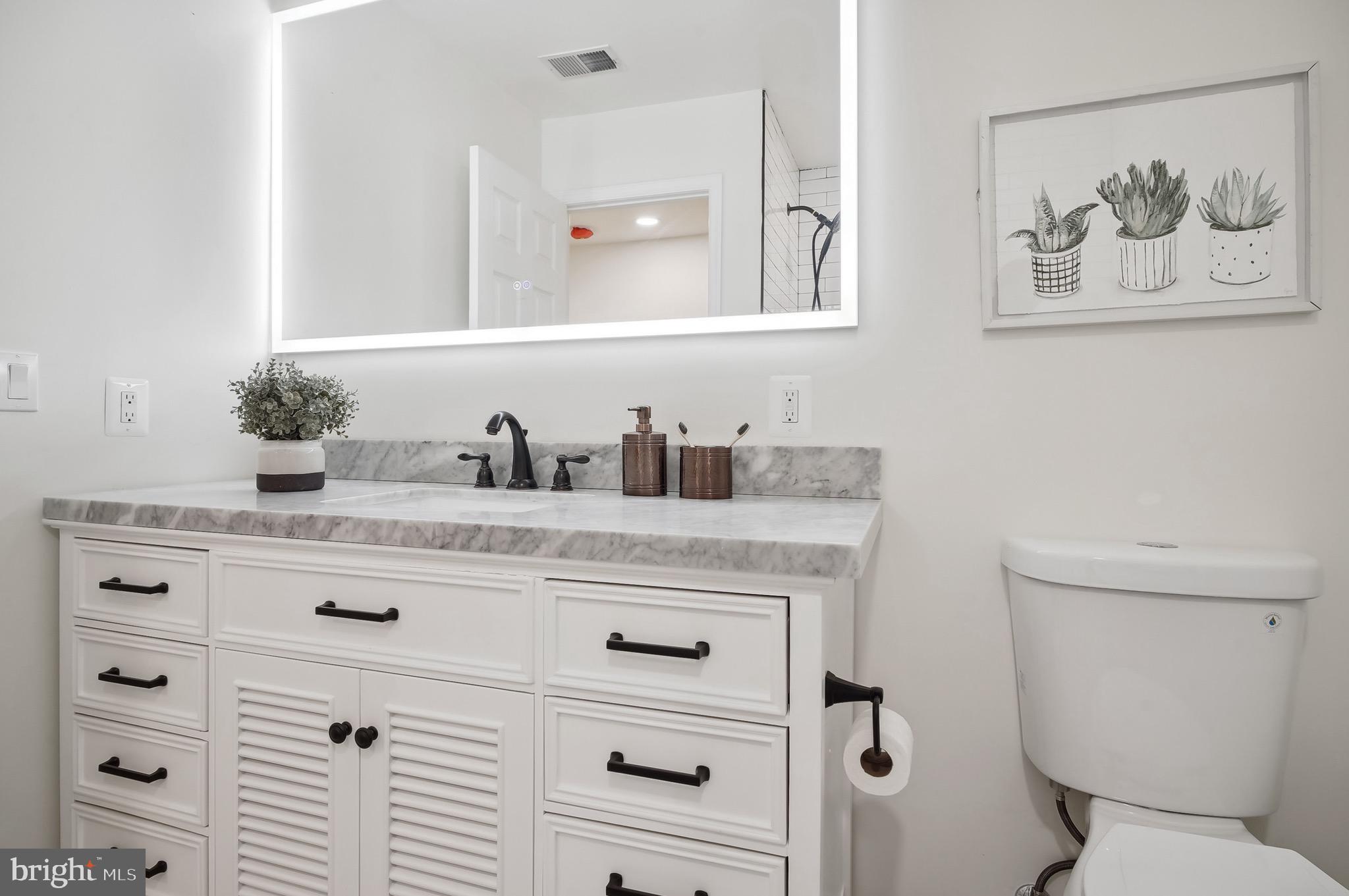 BRIDGE POINTE TOWNHOUSES - Residential