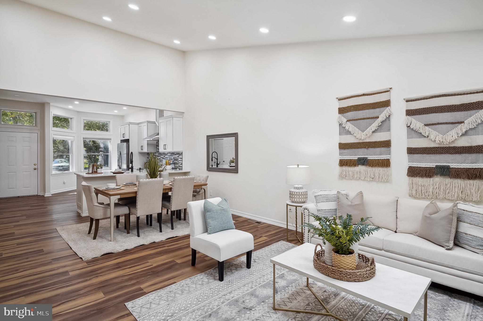 BRIDGE POINTE TOWNHOUSES - Residential