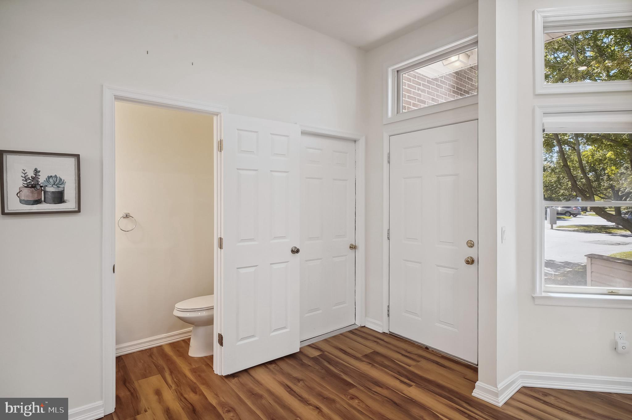 BRIDGE POINTE TOWNHOUSES - Residential