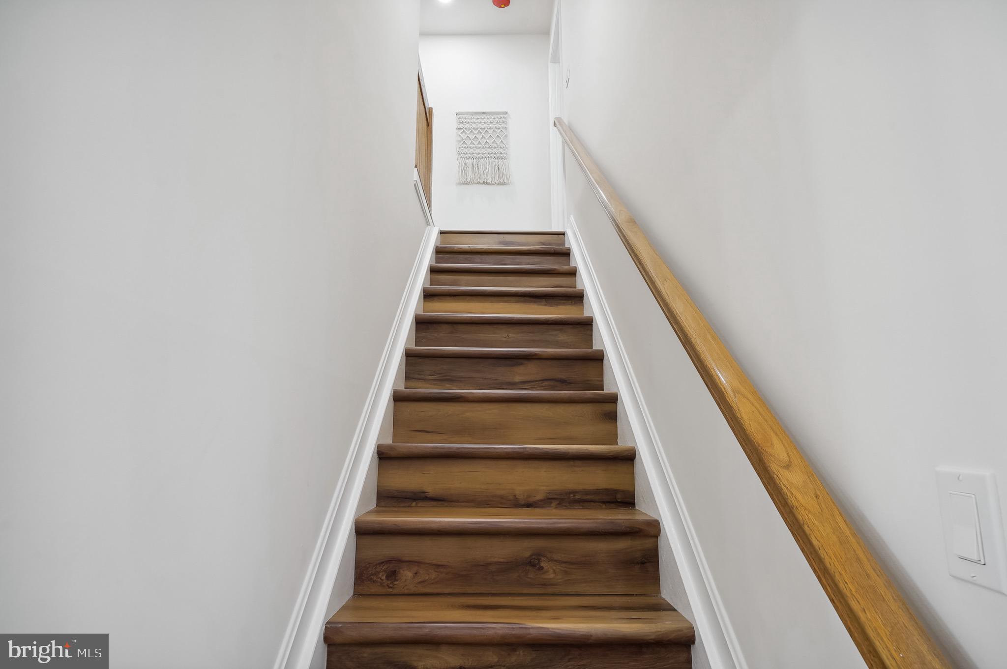 BRIDGE POINTE TOWNHOUSES - Residential