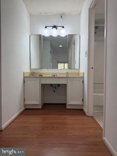 LEISURE WORLD - Residential