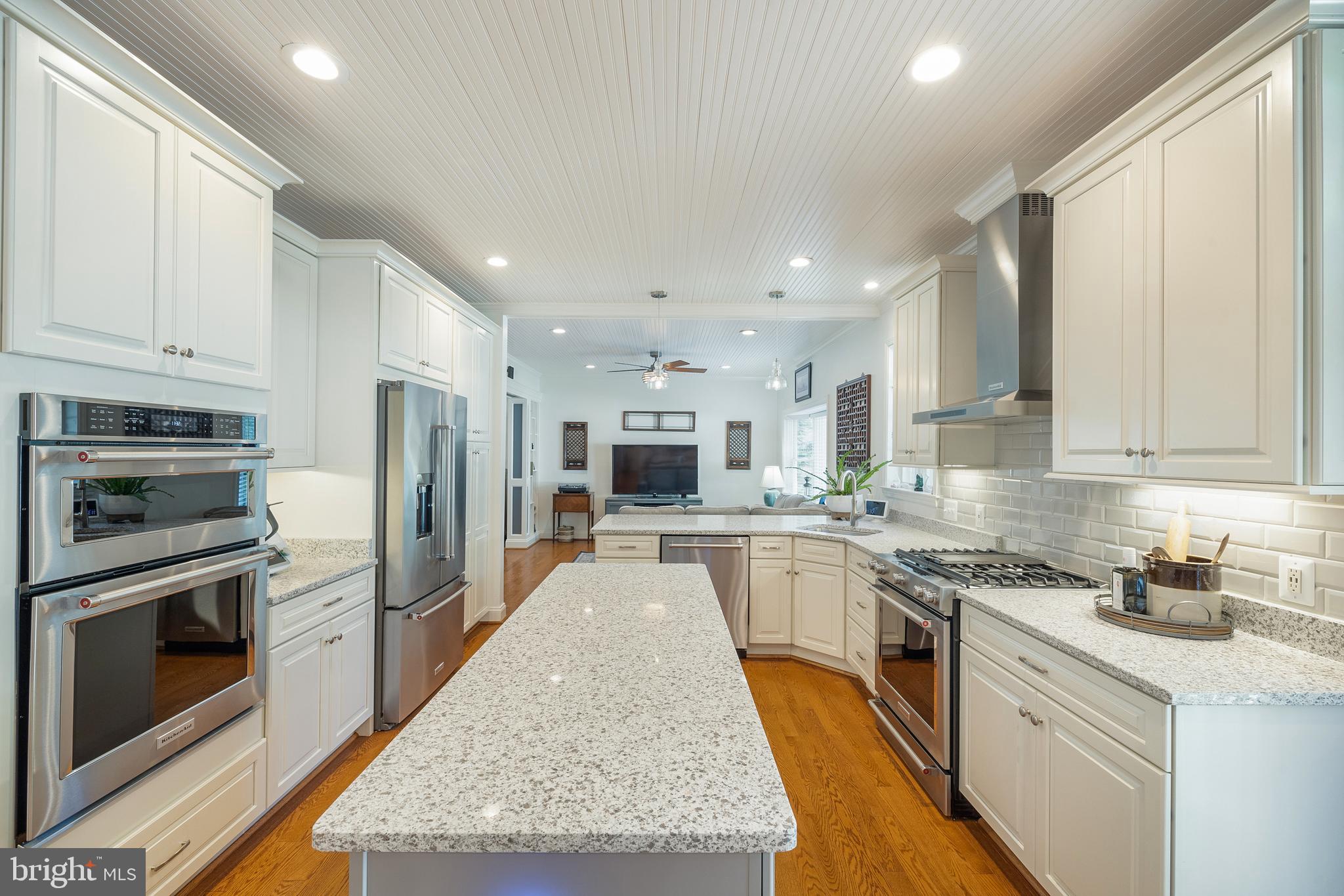 WELLINGTON - Residential