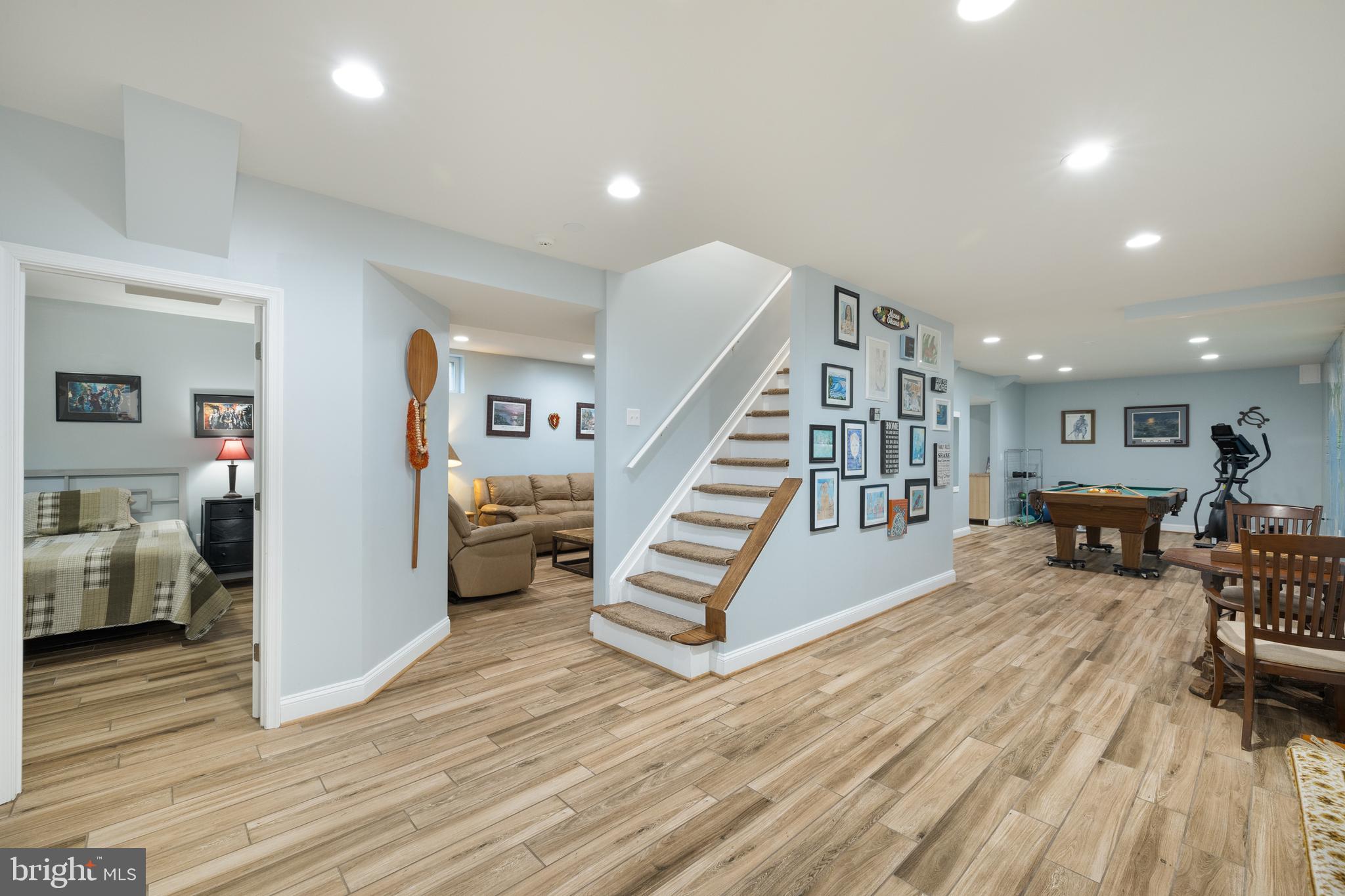 WELLINGTON - Residential