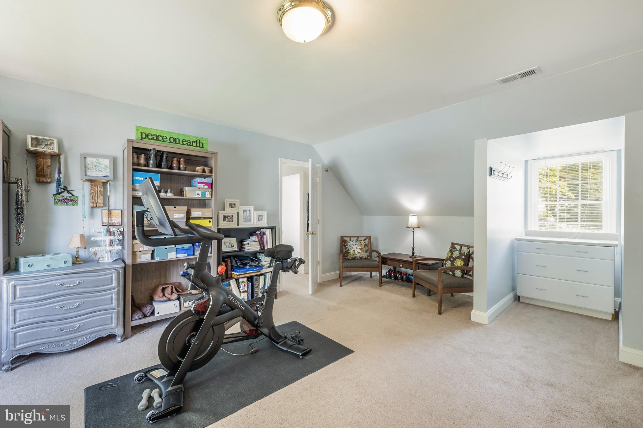 WELLINGTON - Residential