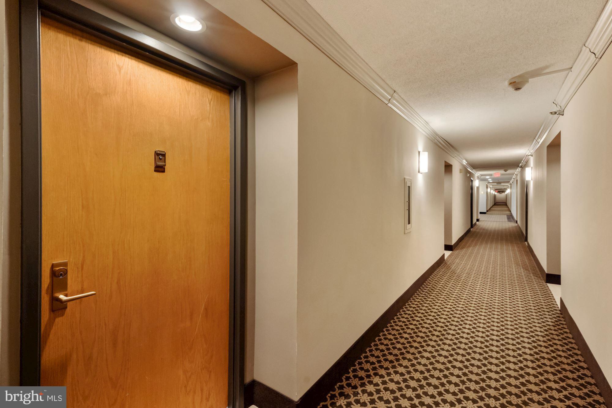 ENCORE OF MCLEAN - Residential