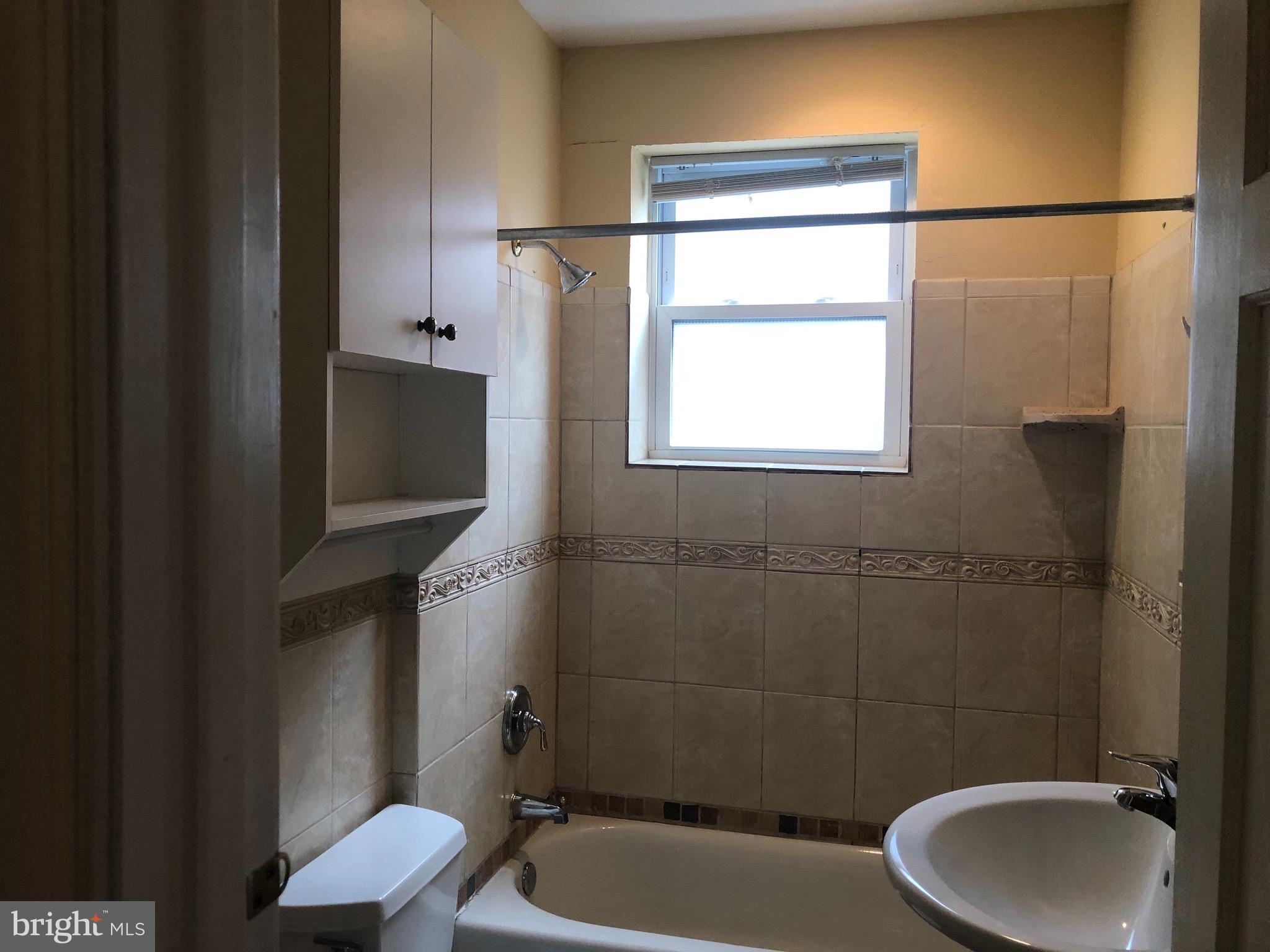 ARDMORE - Residential Lease